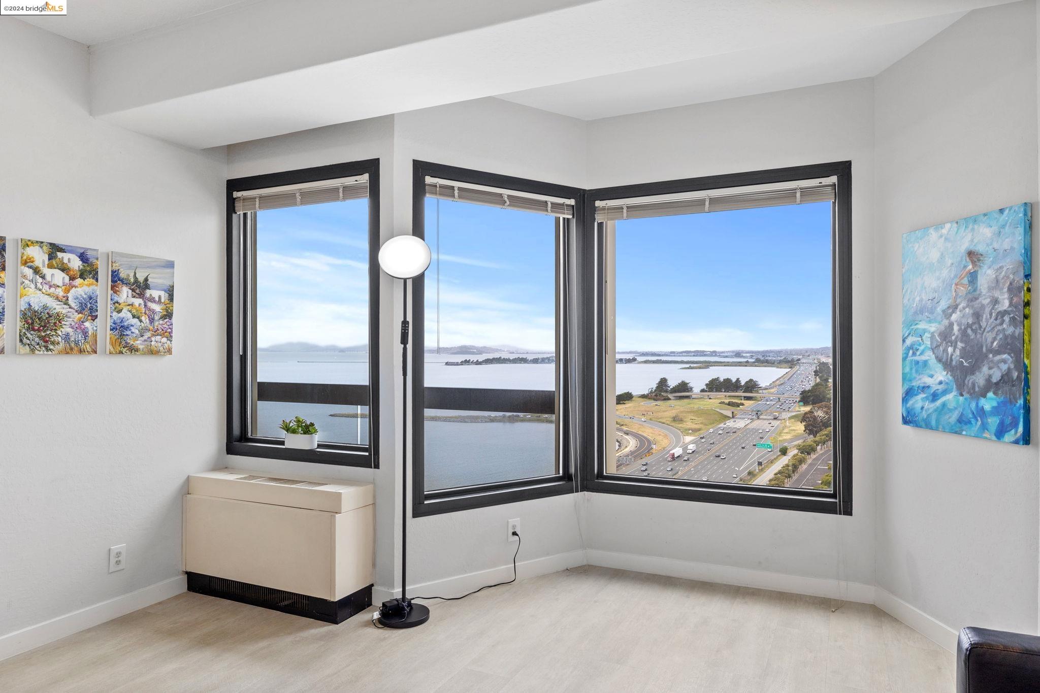 Detail Gallery Image 19 of 57 For 6363 Christie Ave #2004,  Emeryville,  CA 94608 - 1 Beds | 1 Baths
