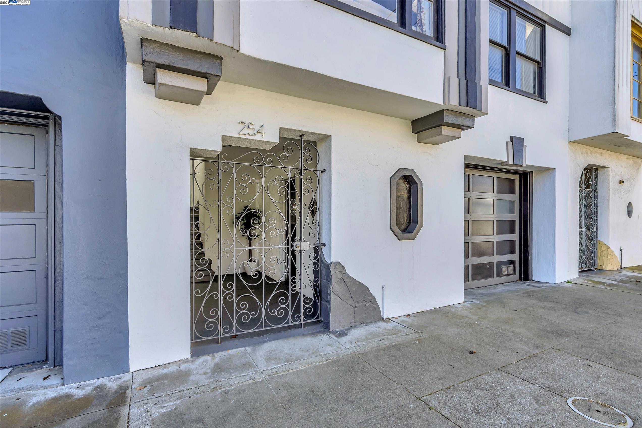 Detail Gallery Image 5 of 50 For 254 Maynard St, San Francisco,  CA 94112 - 2 Beds | 1 Baths
