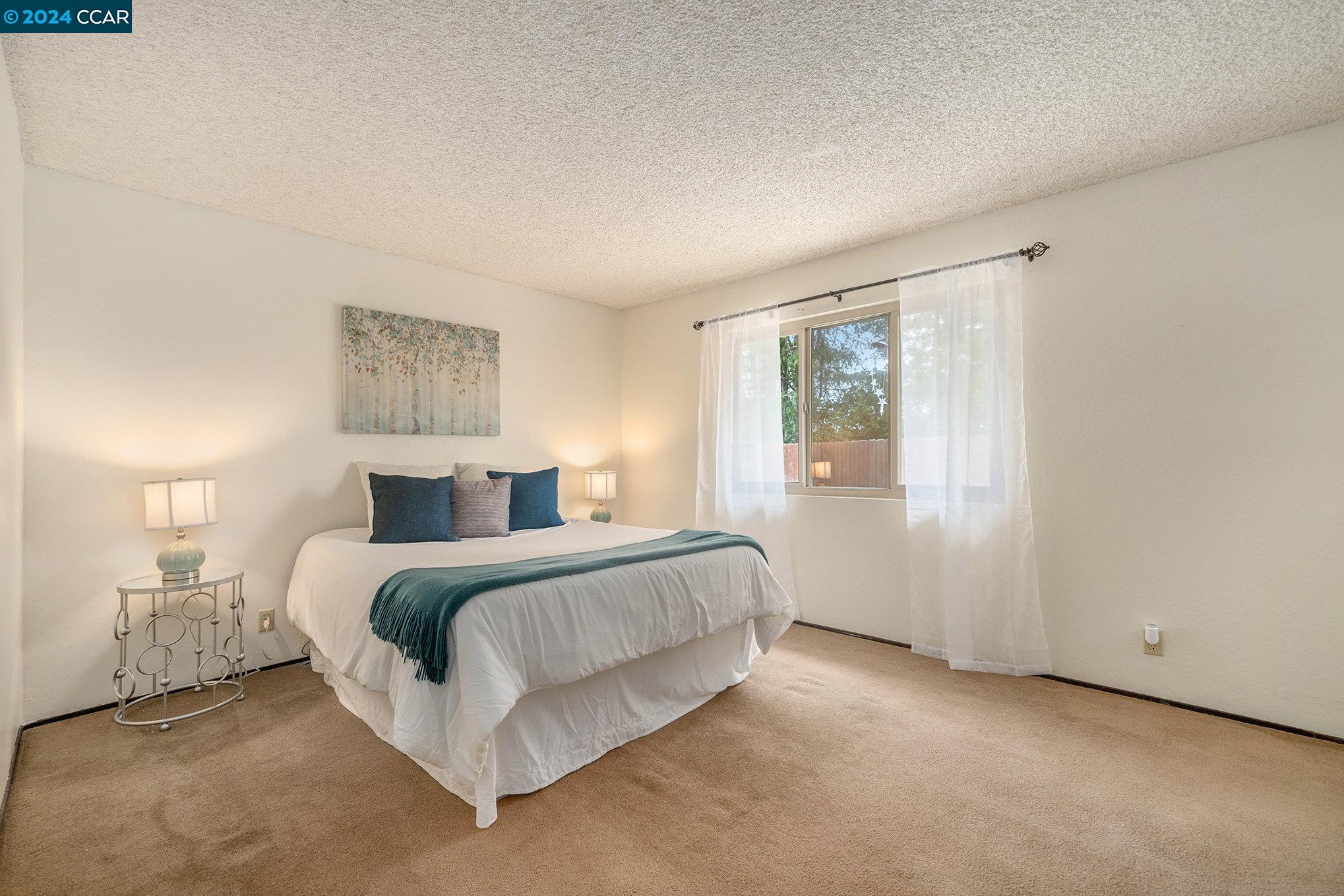 Detail Gallery Image 8 of 12 For 2513 Morello Heights Cir, Martinez,  CA 94553 - 4 Beds | 2 Baths