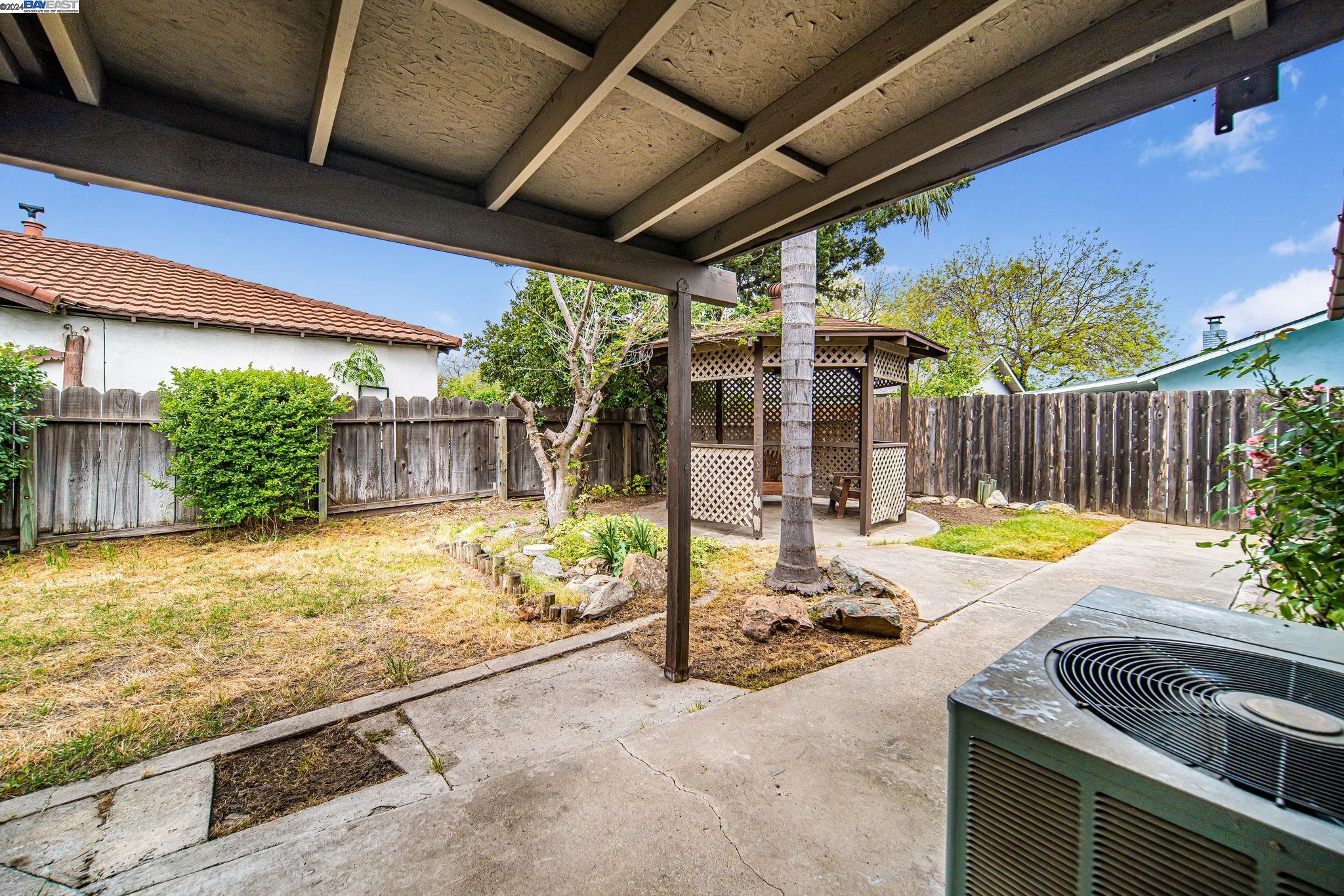 Detail Gallery Image 43 of 56 For 1925 Cota Way, Modesto,  CA 95355 - 3 Beds | 2 Baths