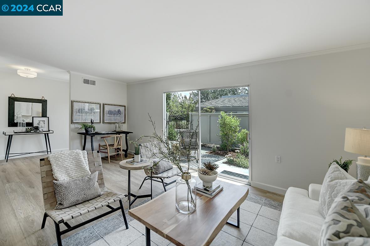 Detail Gallery Image 11 of 44 For 2209 Pine Knoll Dr #2,  Walnut Creek,  CA 94595 - 1 Beds | 1 Baths