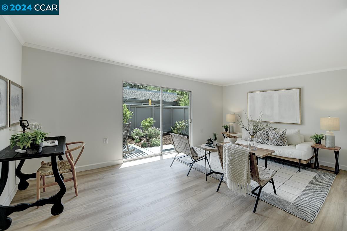 Detail Gallery Image 9 of 44 For 2209 Pine Knoll Dr #2,  Walnut Creek,  CA 94595 - 1 Beds | 1 Baths