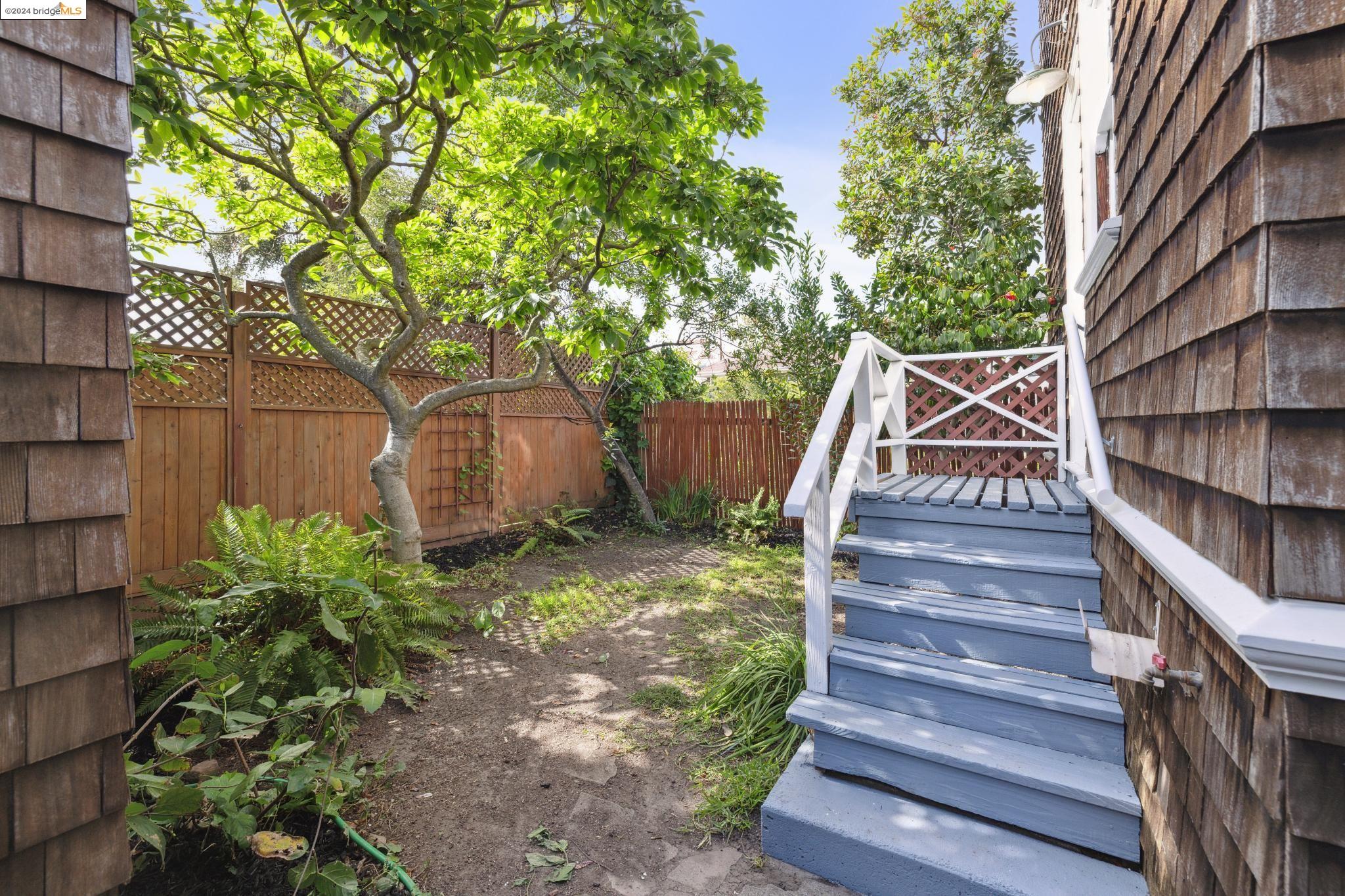 Detail Gallery Image 35 of 38 For 6389 Racine St, Oakland,  CA 94609 - 4 Beds | 1 Baths