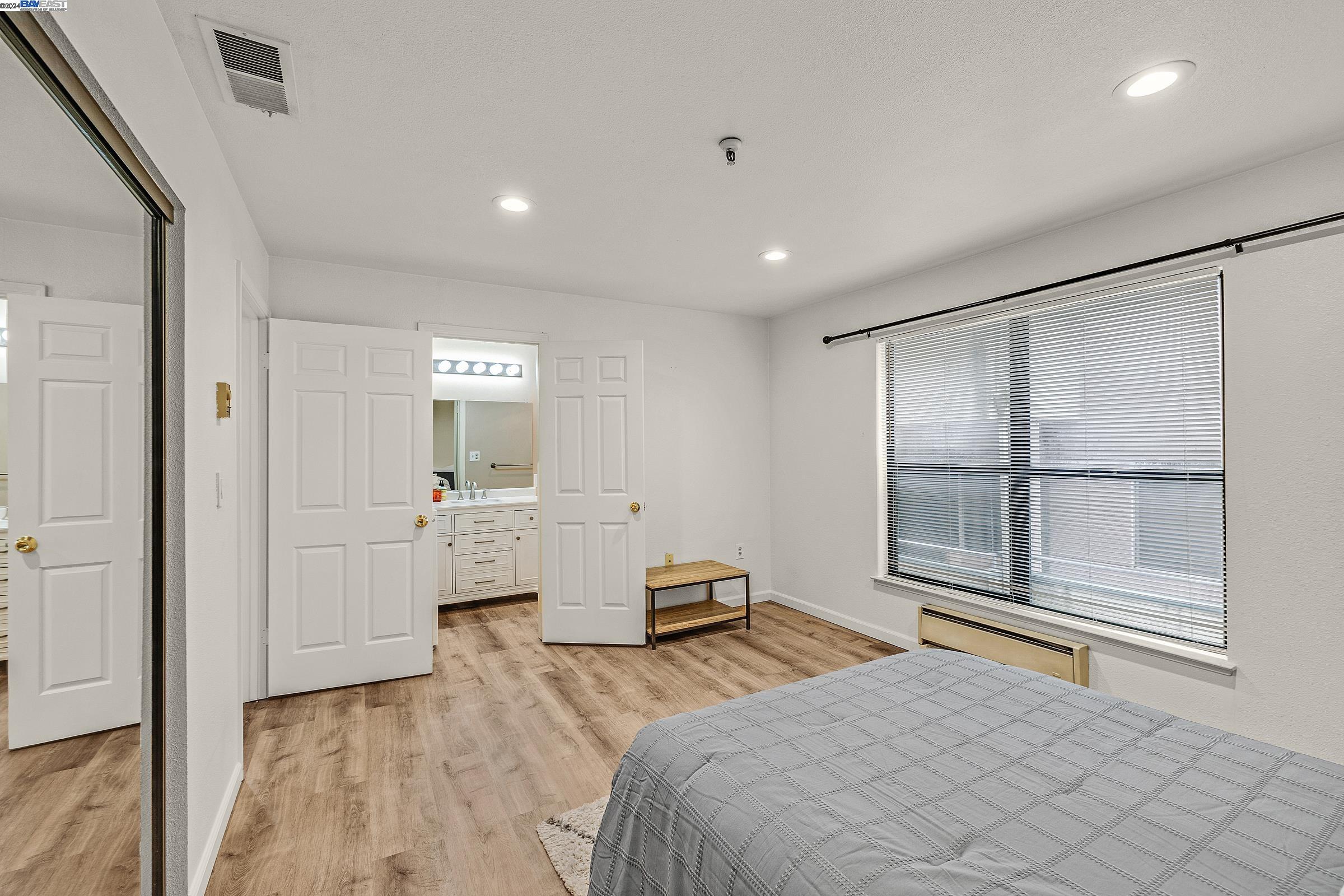 Detail Gallery Image 19 of 29 For 2917 Macarthur Blvd 2b,  Oakland,  CA 94602 - 1 Beds | 1/1 Baths