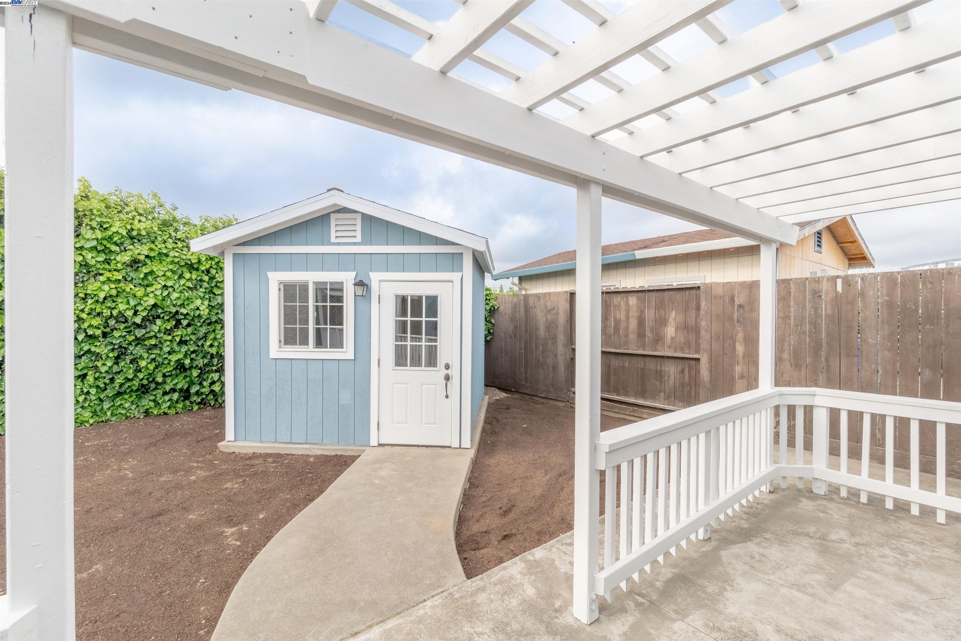 Detail Gallery Image 31 of 32 For 471 Oxford St, Hayward,  CA 94541 - 3 Beds | 2 Baths