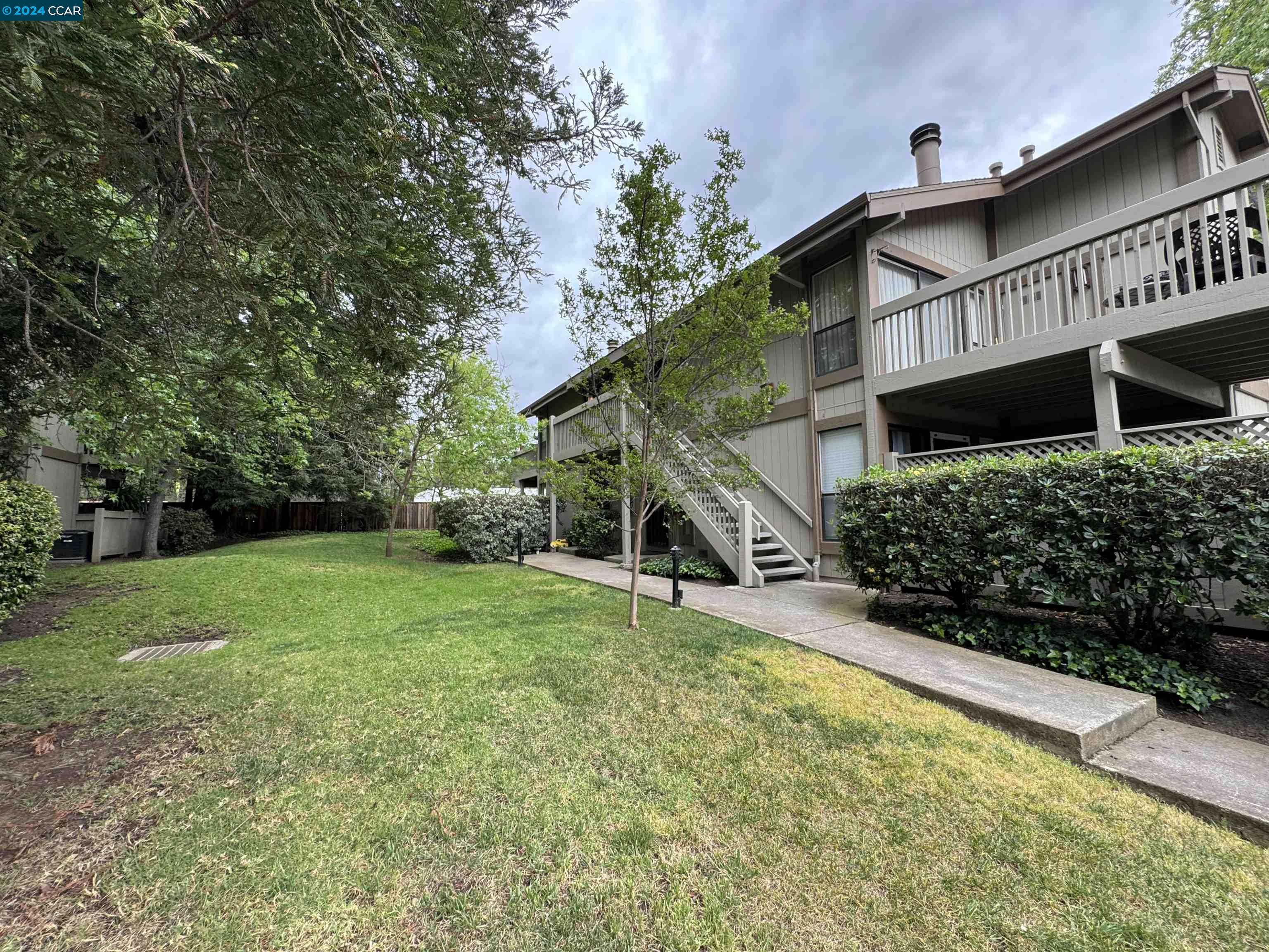 1544 Bailey Rd, #30, Concord, CA 94521 Listing Photo  2