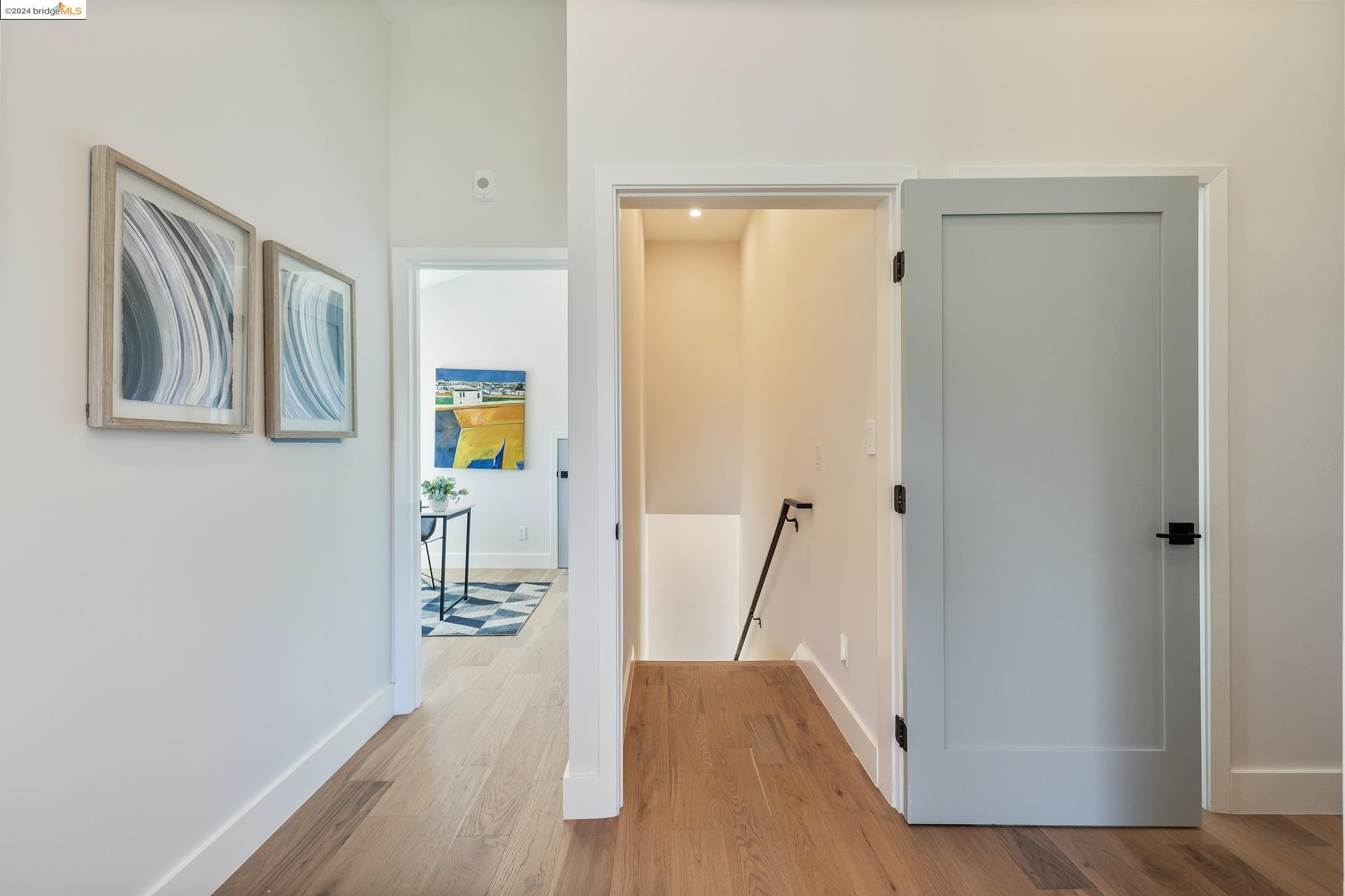 Detail Gallery Image 37 of 50 For 1519 Fairview St #4,  Berkeley,  CA 94703 - 2 Beds | 2 Baths