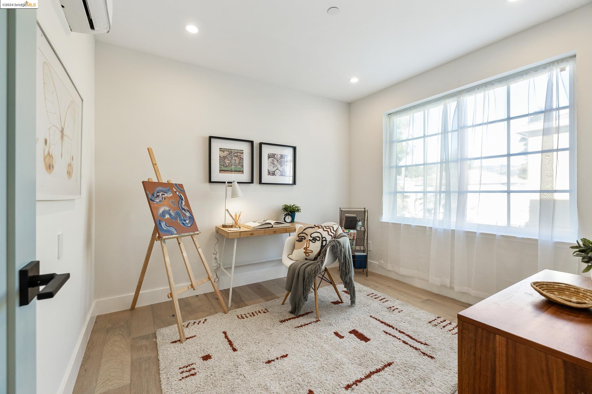 Detail Gallery Image 45 of 55 For 1519 Fairview St #3,  Berkeley,  CA 94703 - 3 Beds | 2 Baths
