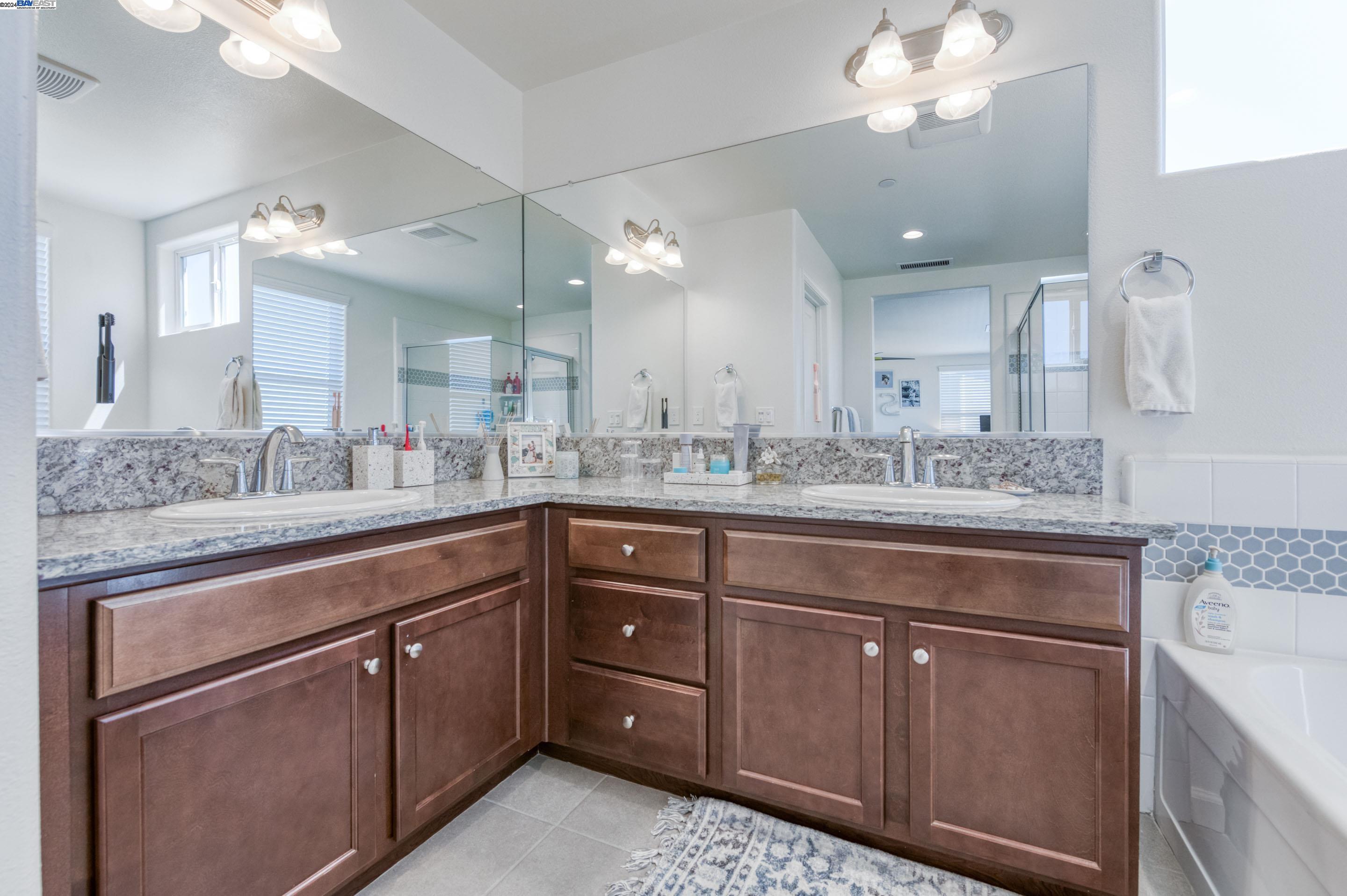 Detail Gallery Image 20 of 23 For 224 S Mission Drive, Madera,  CA 93636 - 3 Beds | 2/1 Baths