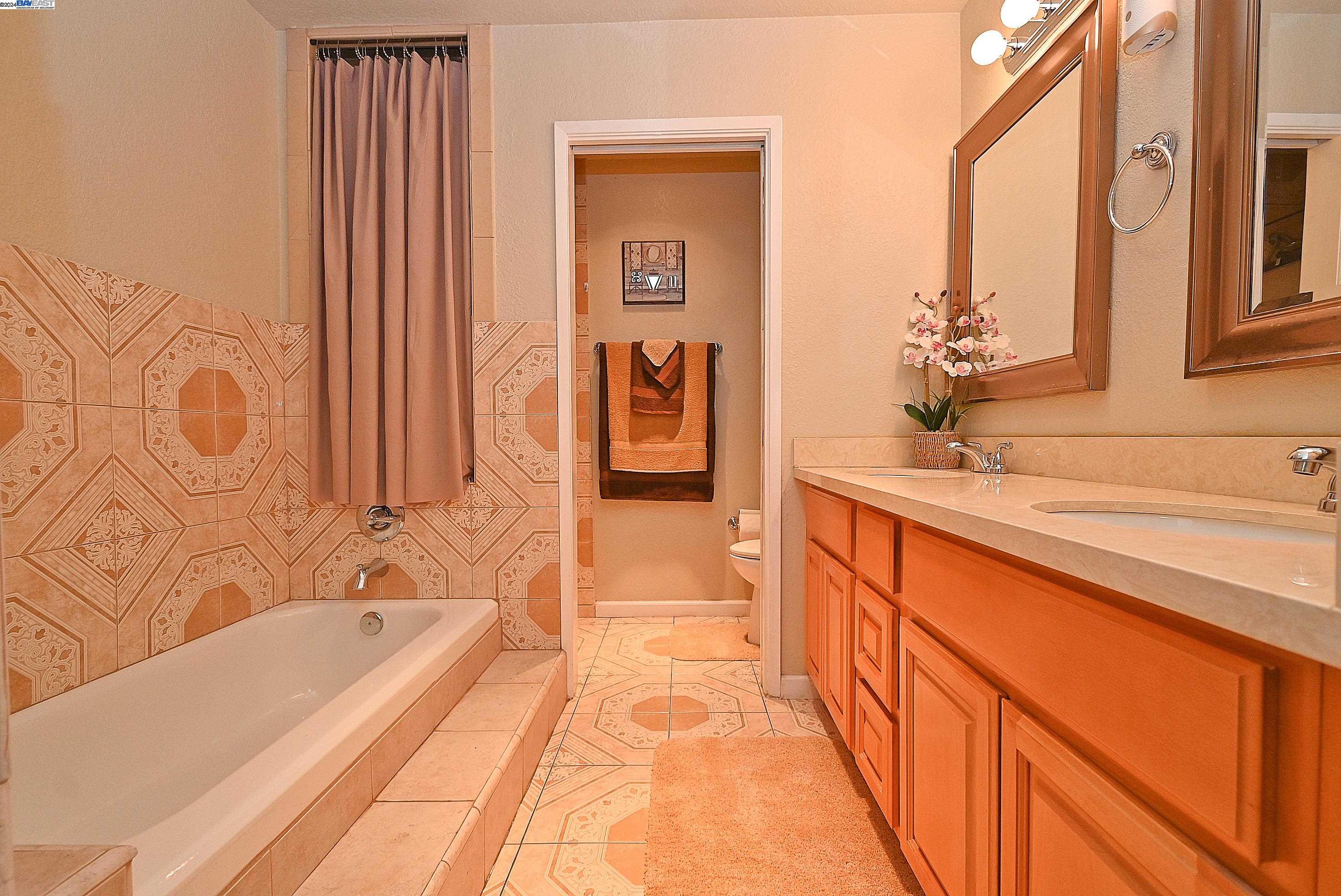 Detail Gallery Image 21 of 34 For 1400 Carpentier St #309,  San Leandro,  CA 94577 - 2 Beds | 2 Baths