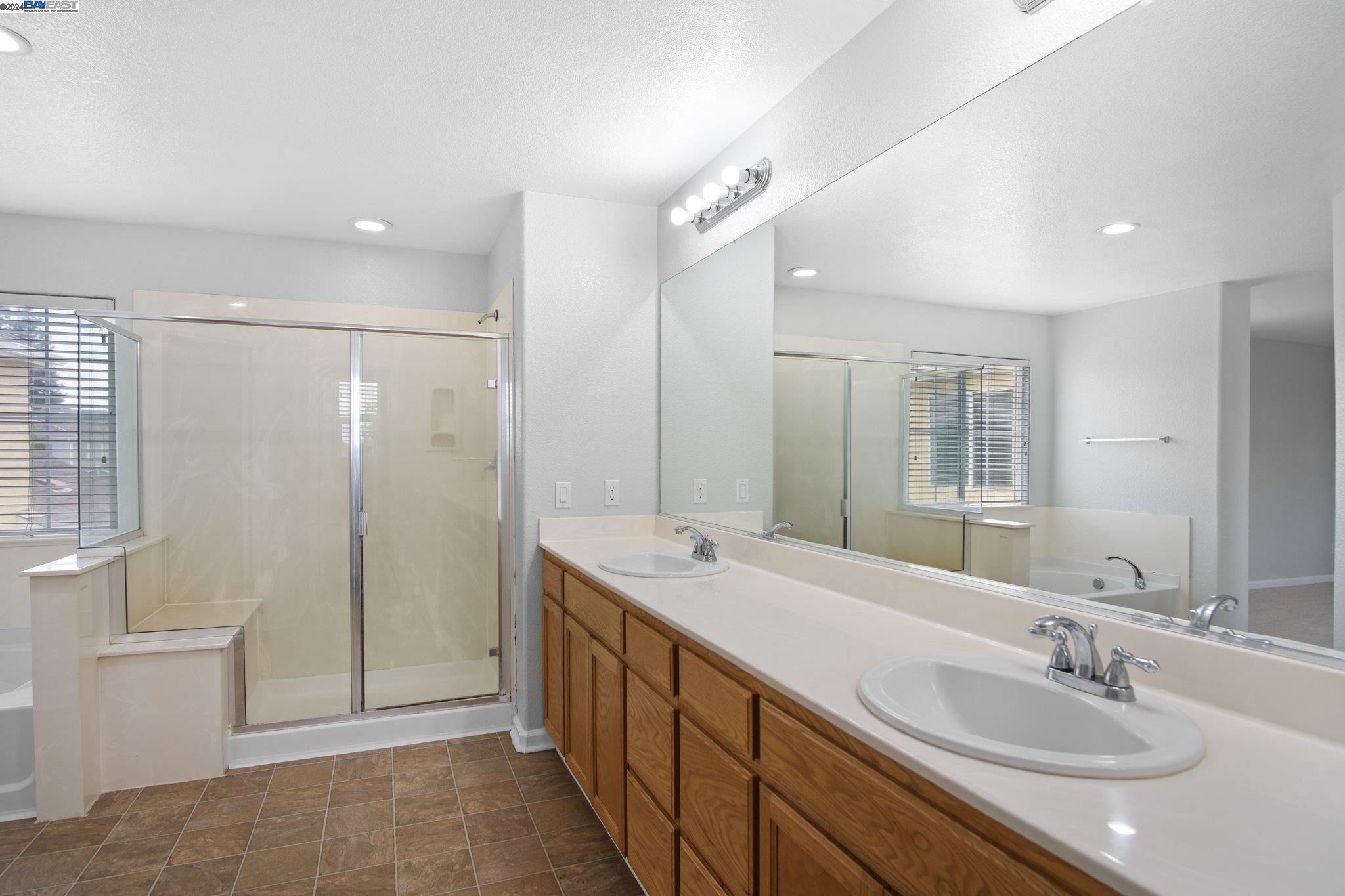 Detail Gallery Image 29 of 38 For 2021 San Ramos Ct, Modesto,  CA 95358 - 4 Beds | 2/1 Baths
