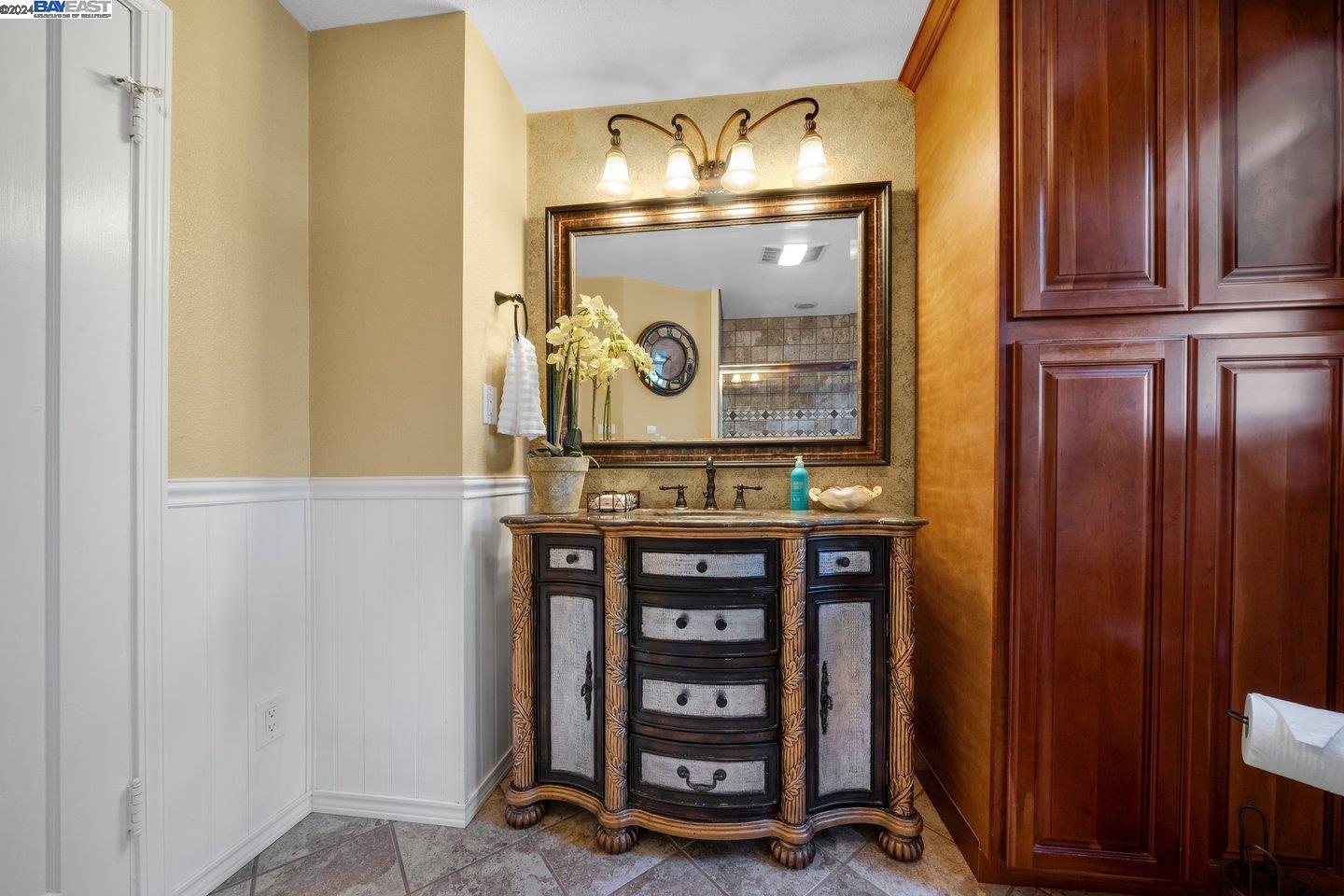 Detail Gallery Image 31 of 53 For 9506 Las Vegas Ave, Oakland,  CA 94605 - 3 Beds | 1/1 Baths