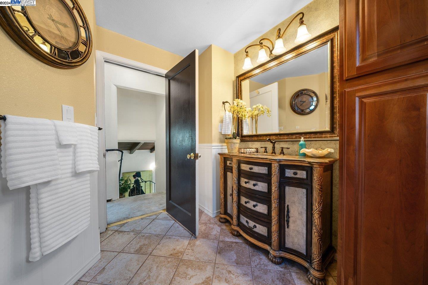 Detail Gallery Image 32 of 53 For 9506 Las Vegas Ave, Oakland,  CA 94605 - 3 Beds | 1/1 Baths
