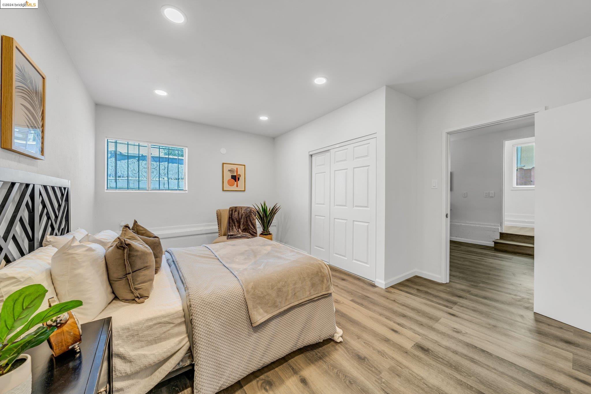 Detail Gallery Image 11 of 57 For 1790 Auseon Ave, Oakland,  CA 94621 - 3 Beds | 2 Baths