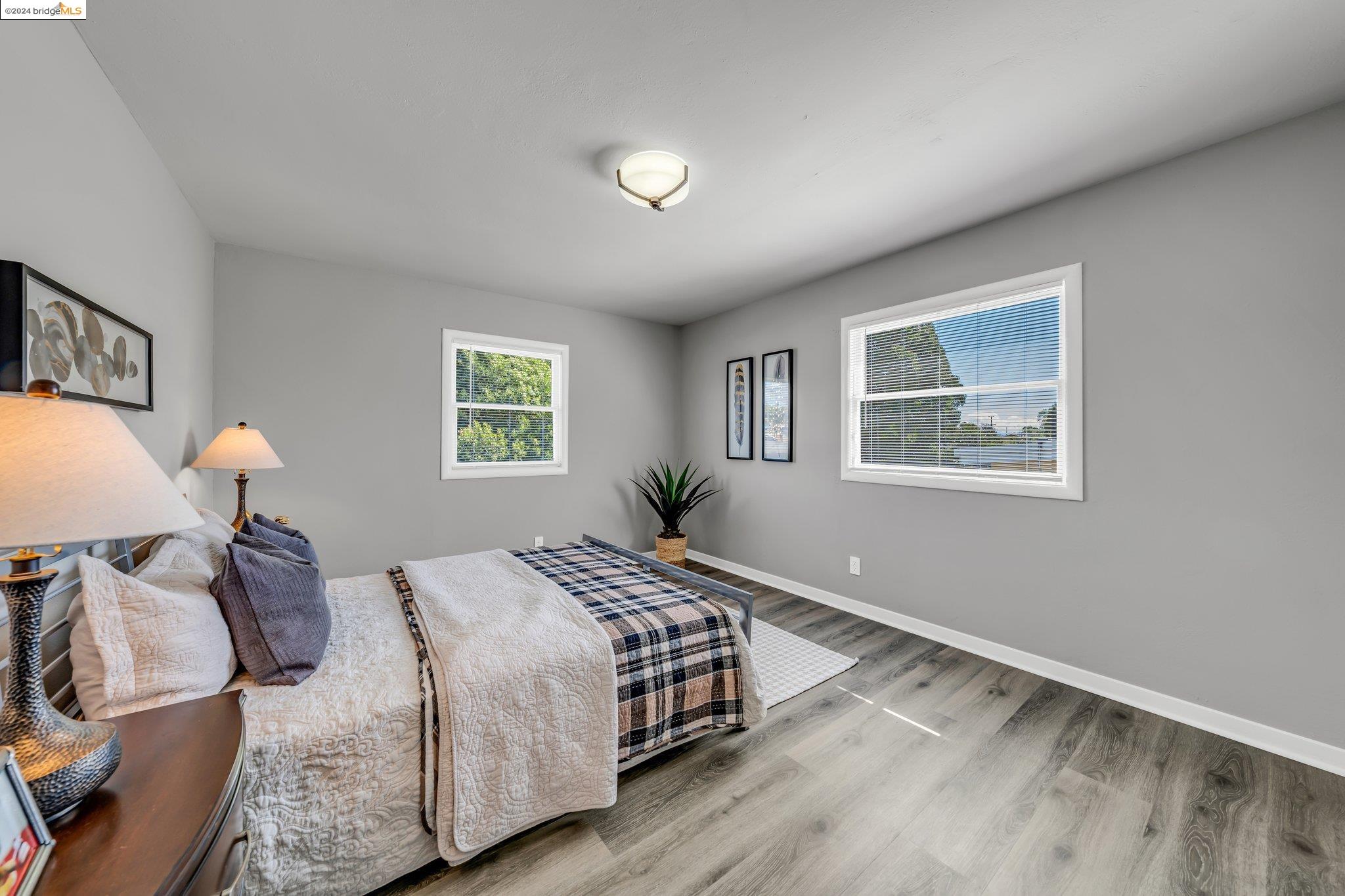 Detail Gallery Image 9 of 57 For 1790 Auseon Ave, Oakland,  CA 94621 - 3 Beds | 2 Baths