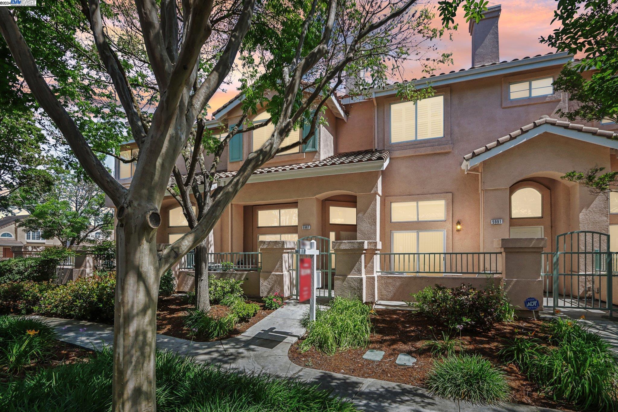 Detail Gallery Image 32 of 33 For 5987 Pompei Ter #133,  Fremont,  CA 94555 - 3 Beds | 2/1 Baths