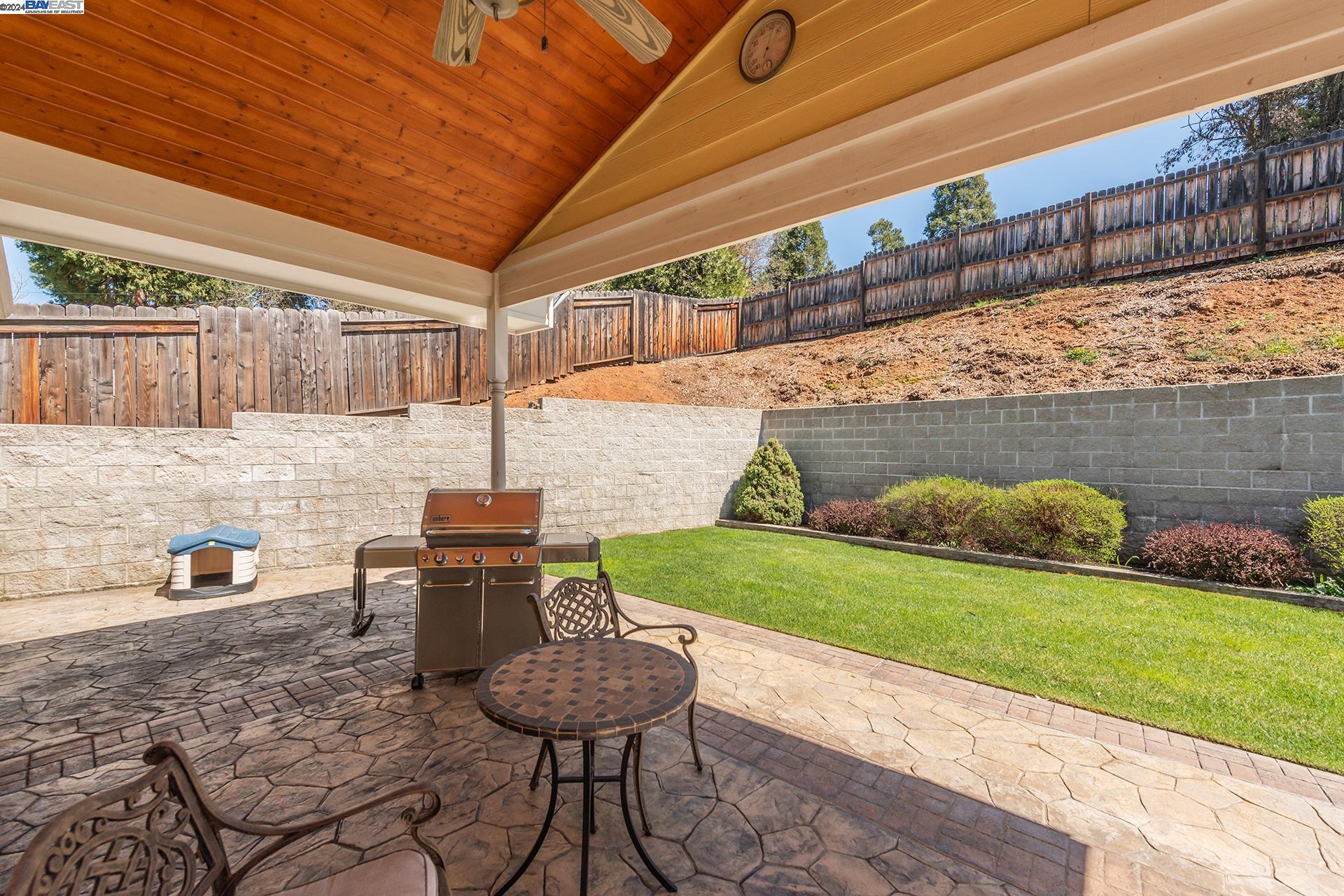 Detail Gallery Image 47 of 54 For 20 Taylor St, Weaverville,  CA 96093 - 3 Beds | 2 Baths