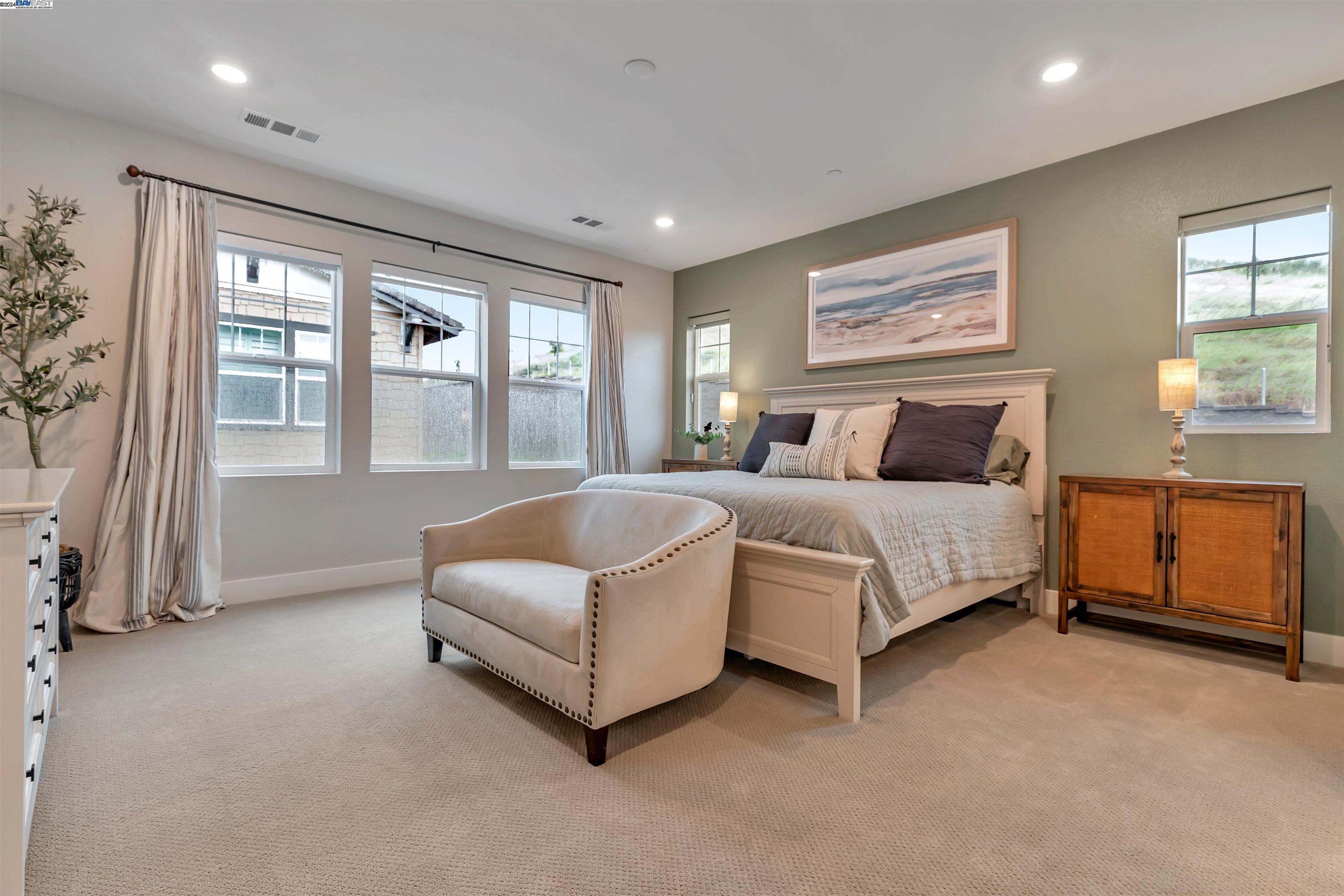 Detail Gallery Image 25 of 45 For 37109 via Vicenza, San Ramon,  CA 94583 - 4 Beds | 3/1 Baths
