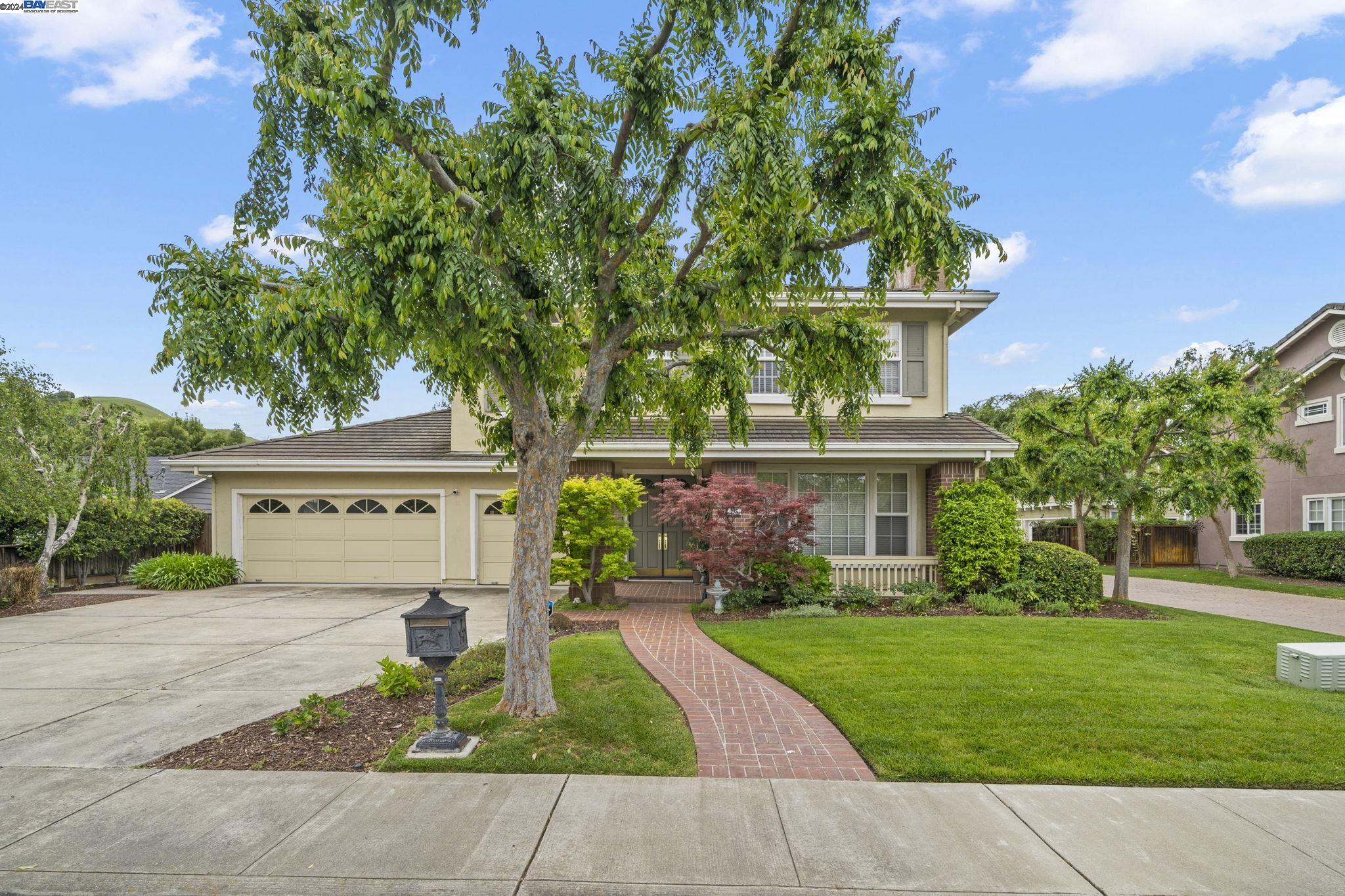 Detail Gallery Image 1 of 1 For 225 Pickering Avenue, Fremont,  CA 94536 - 5 Beds | 3 Baths