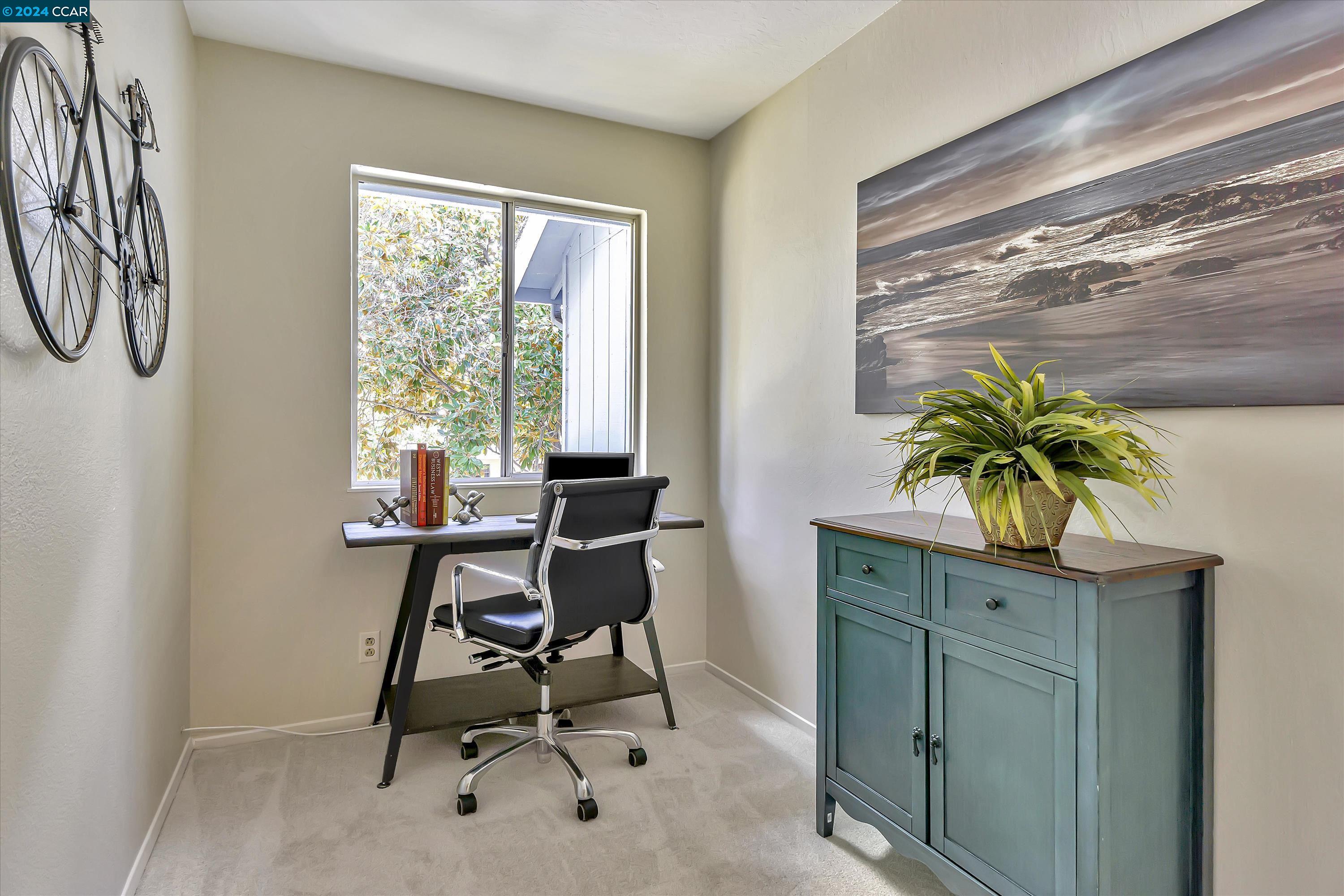 Detail Gallery Image 16 of 44 For 1493 Saint James Pkwy, Concord,  CA 94521 - 4 Beds | 2/1 Baths