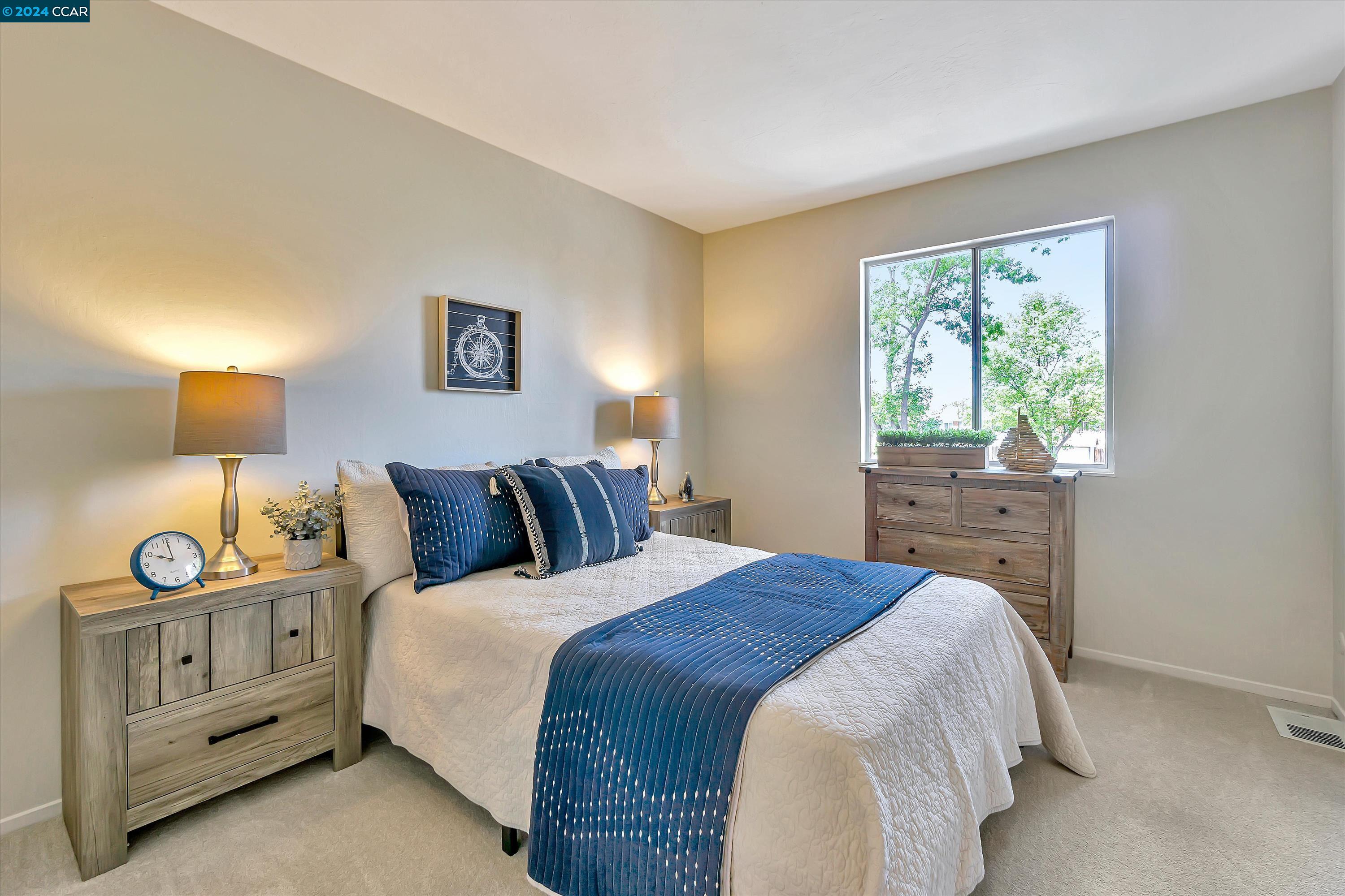 Detail Gallery Image 18 of 44 For 1493 Saint James Pkwy, Concord,  CA 94521 - 4 Beds | 2/1 Baths
