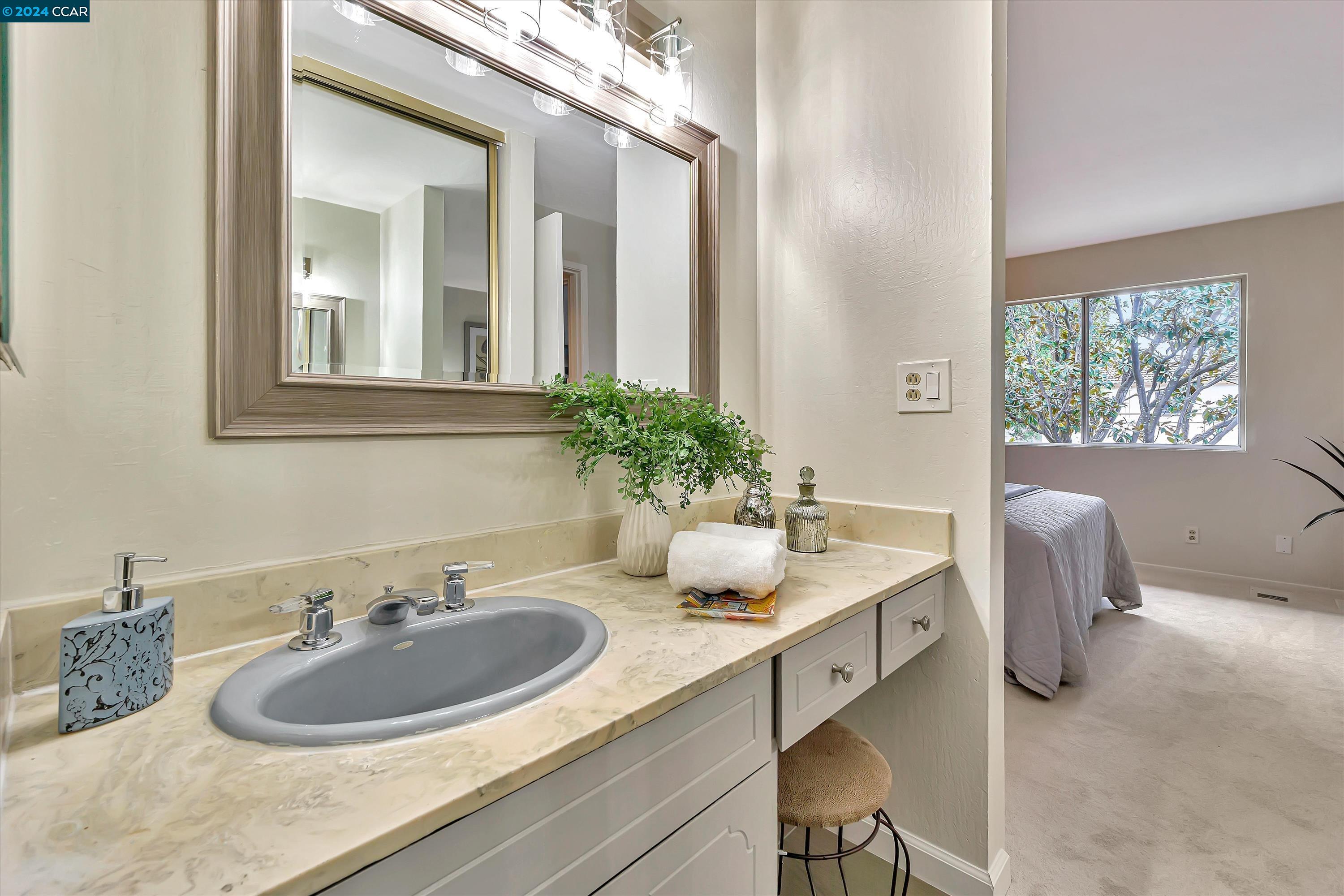 Detail Gallery Image 33 of 44 For 1493 Saint James Pkwy, Concord,  CA 94521 - 4 Beds | 2/1 Baths
