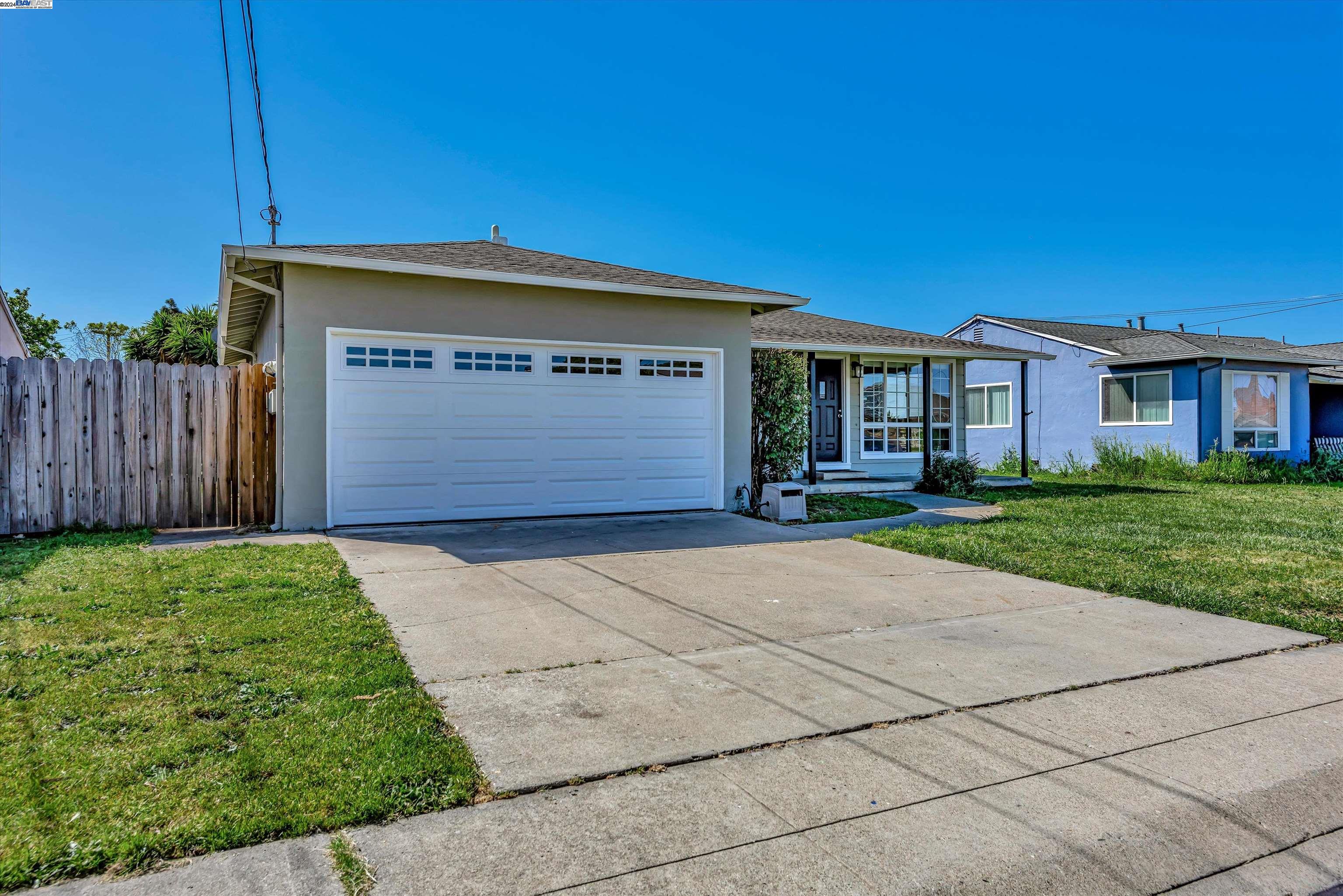 Detail Gallery Image 2 of 39 For 1742 Arena St, San Leandro,  CA 94579 - 3 Beds | 2 Baths