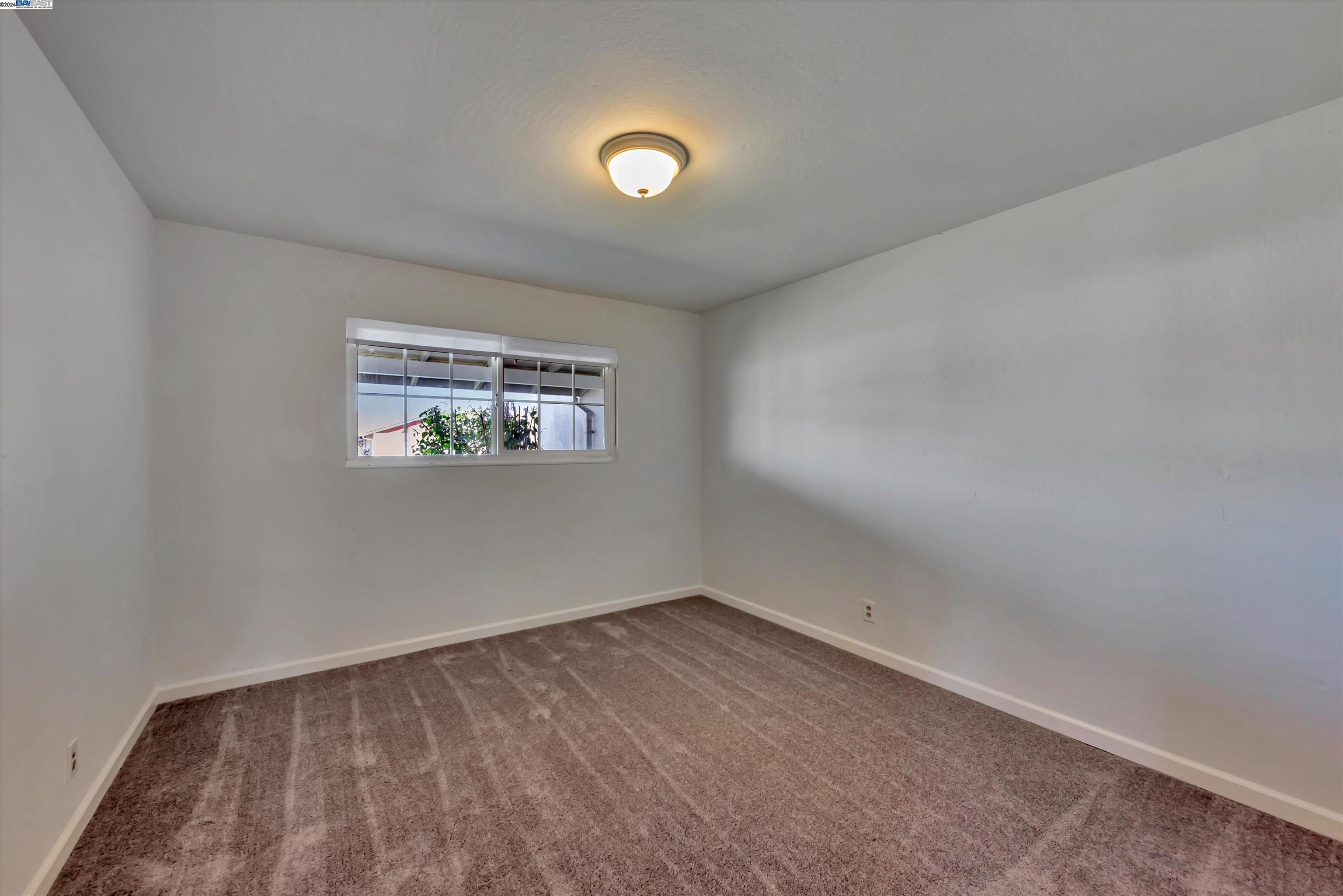 Detail Gallery Image 12 of 39 For 1742 Arena St, San Leandro,  CA 94579 - 3 Beds | 2 Baths