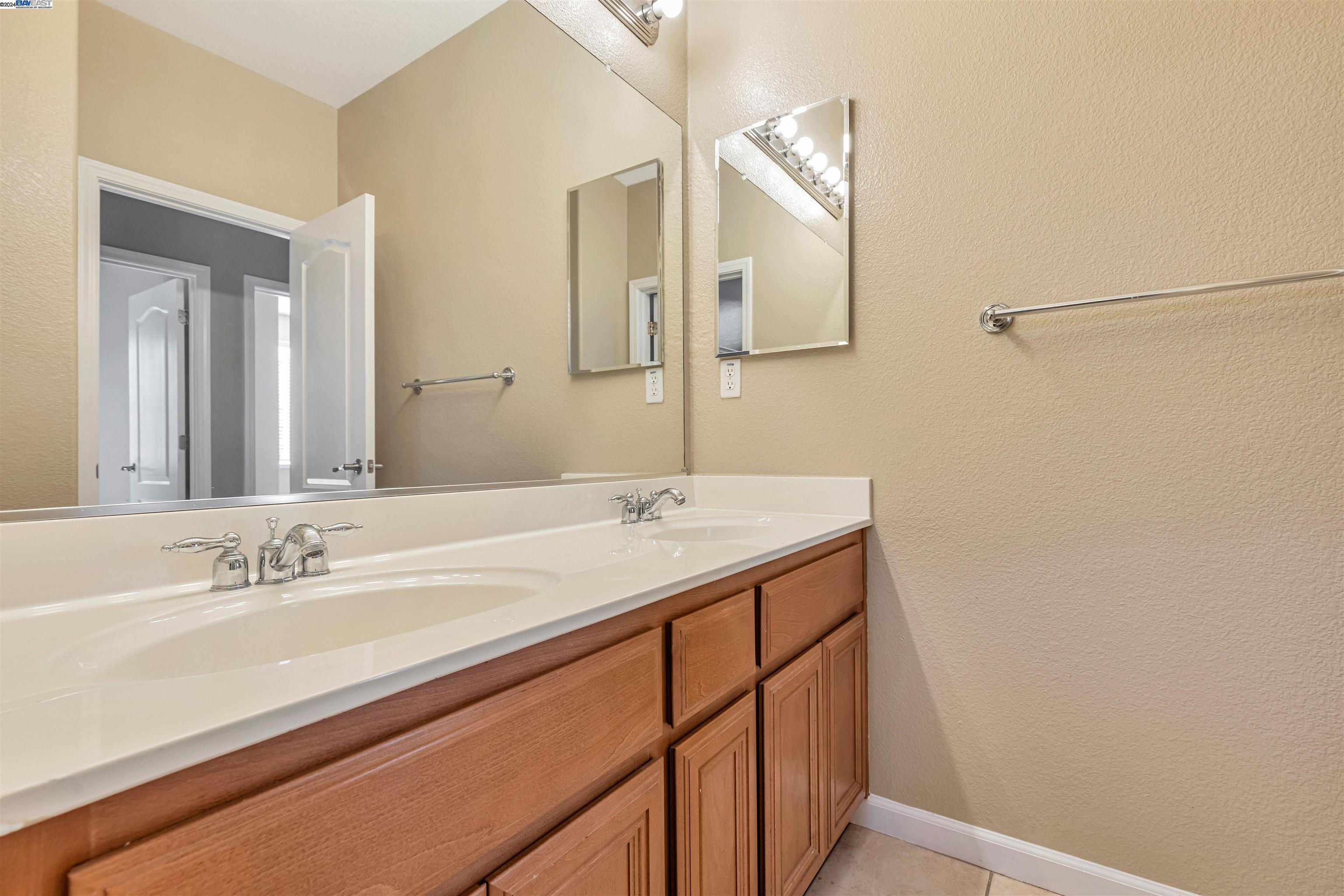Detail Gallery Image 34 of 41 For 1880 El Dorado Ave, Brentwood,  CA 94513 - 5 Beds | 3/1 Baths