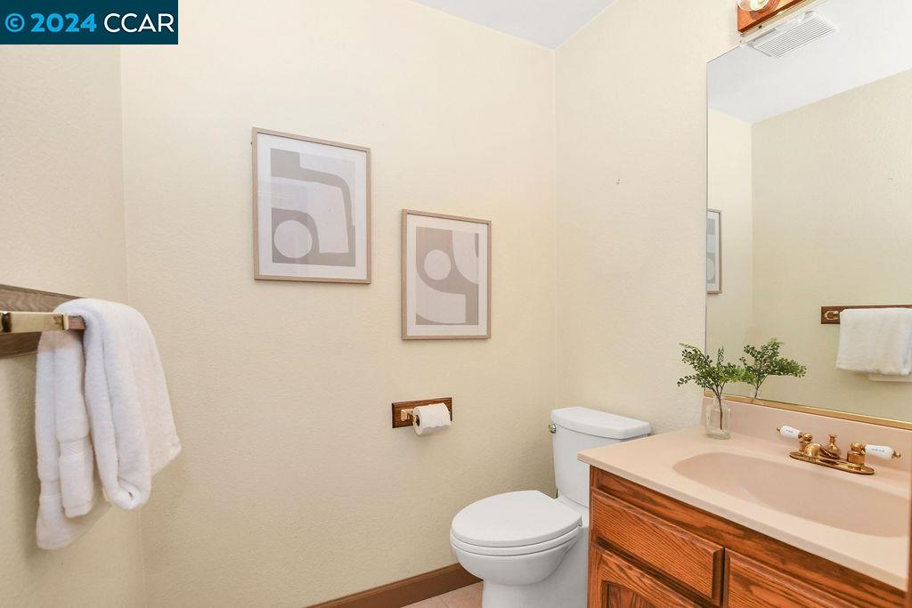 Detail Gallery Image 19 of 50 For 4827 Phylis Terrace, Martinez,  CA 94553 - 4 Beds | 2/1 Baths