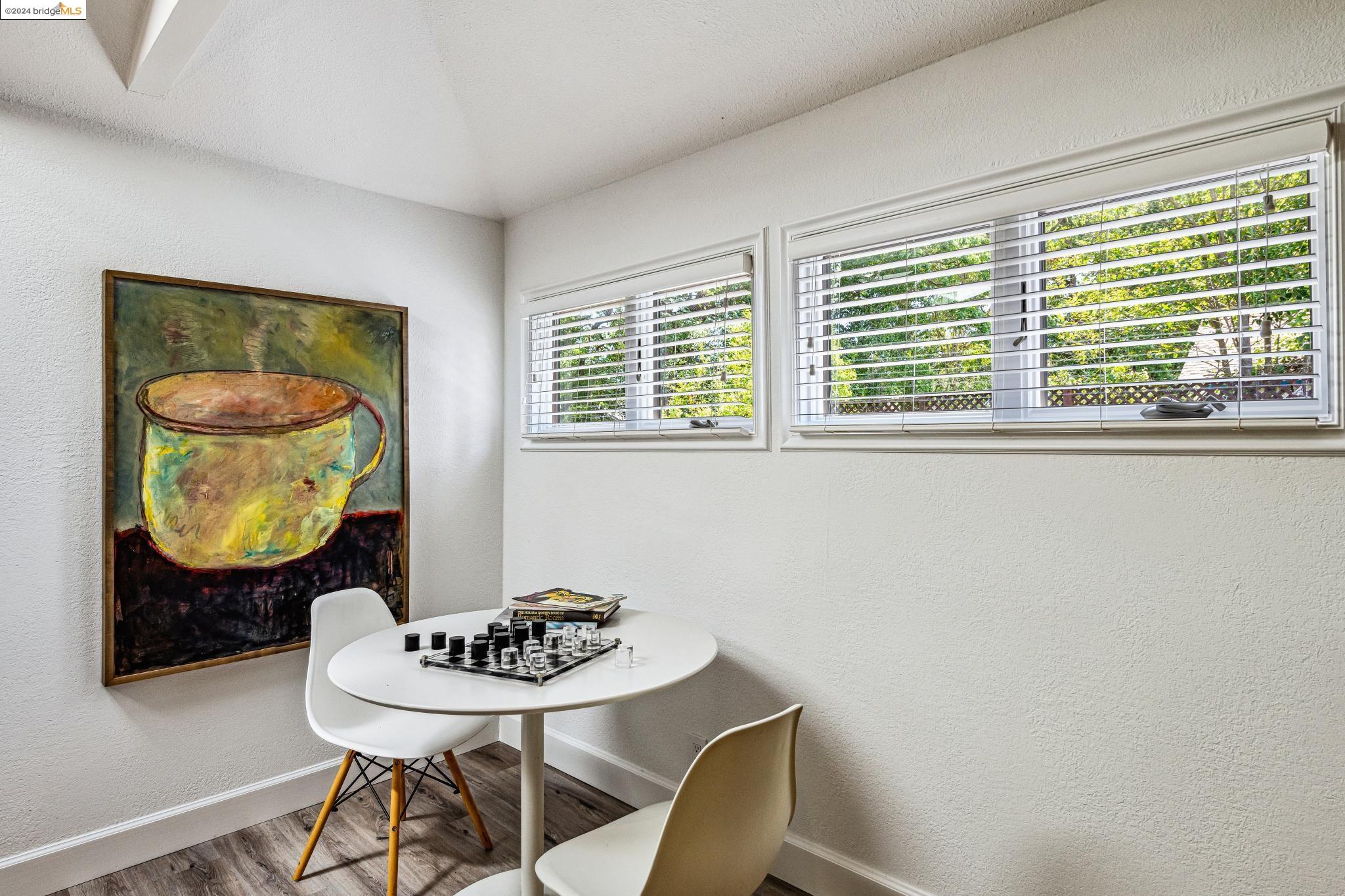 Detail Gallery Image 28 of 60 For 141 Camelia Ln, Walnut Creek,  CA 94595 - 4 Beds | 3/1 Baths