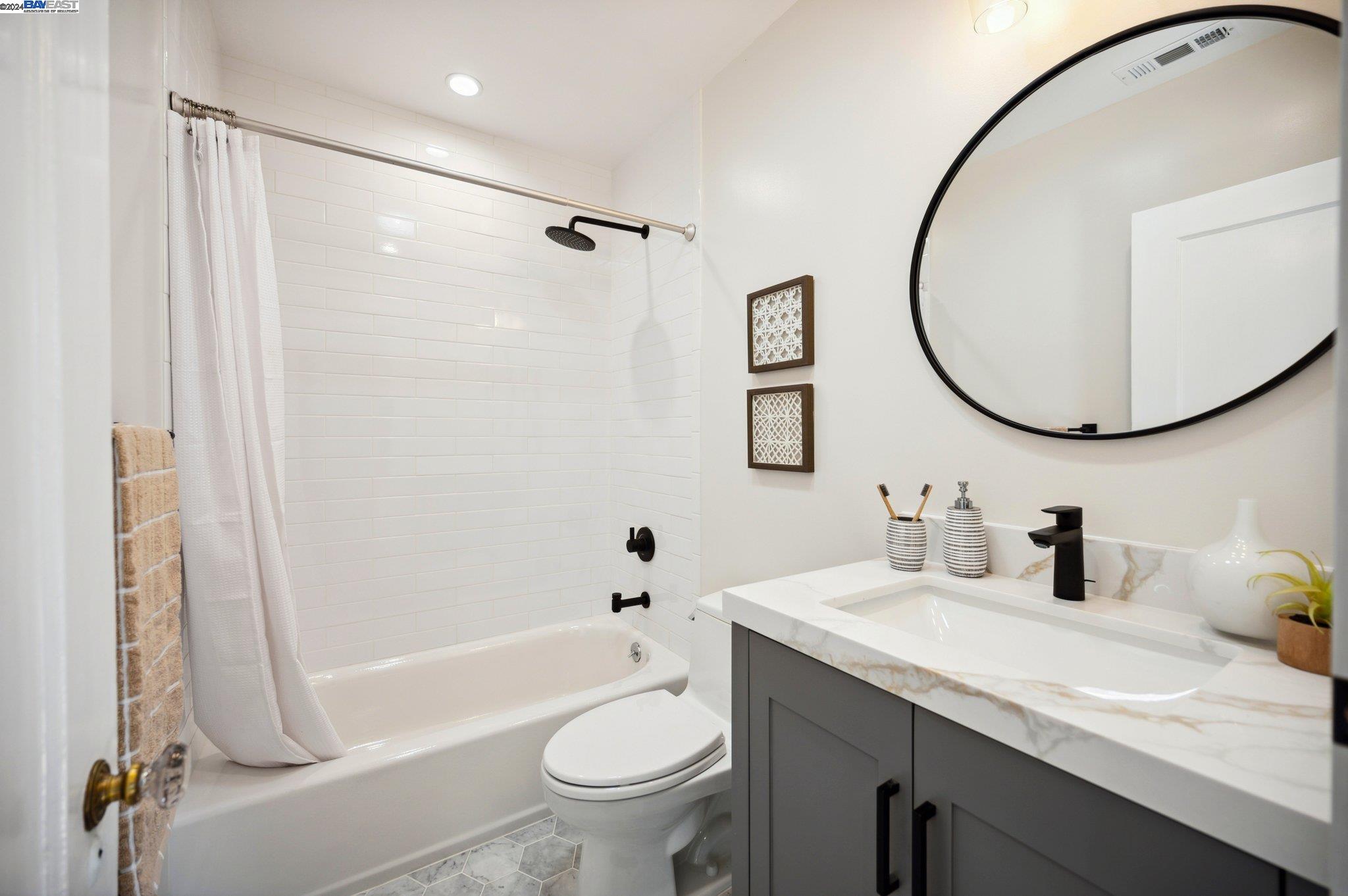 Detail Gallery Image 22 of 42 For 466 Valle Vista Ave, Oakland,  CA 94610 - 3 Beds | 2/1 Baths