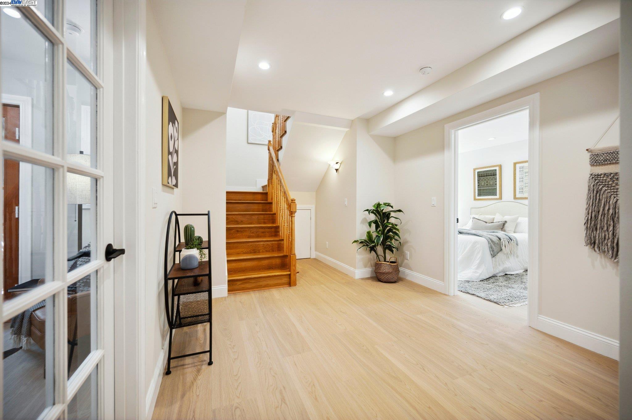 Detail Gallery Image 26 of 42 For 466 Valle Vista Ave, Oakland,  CA 94610 - 3 Beds | 2/1 Baths