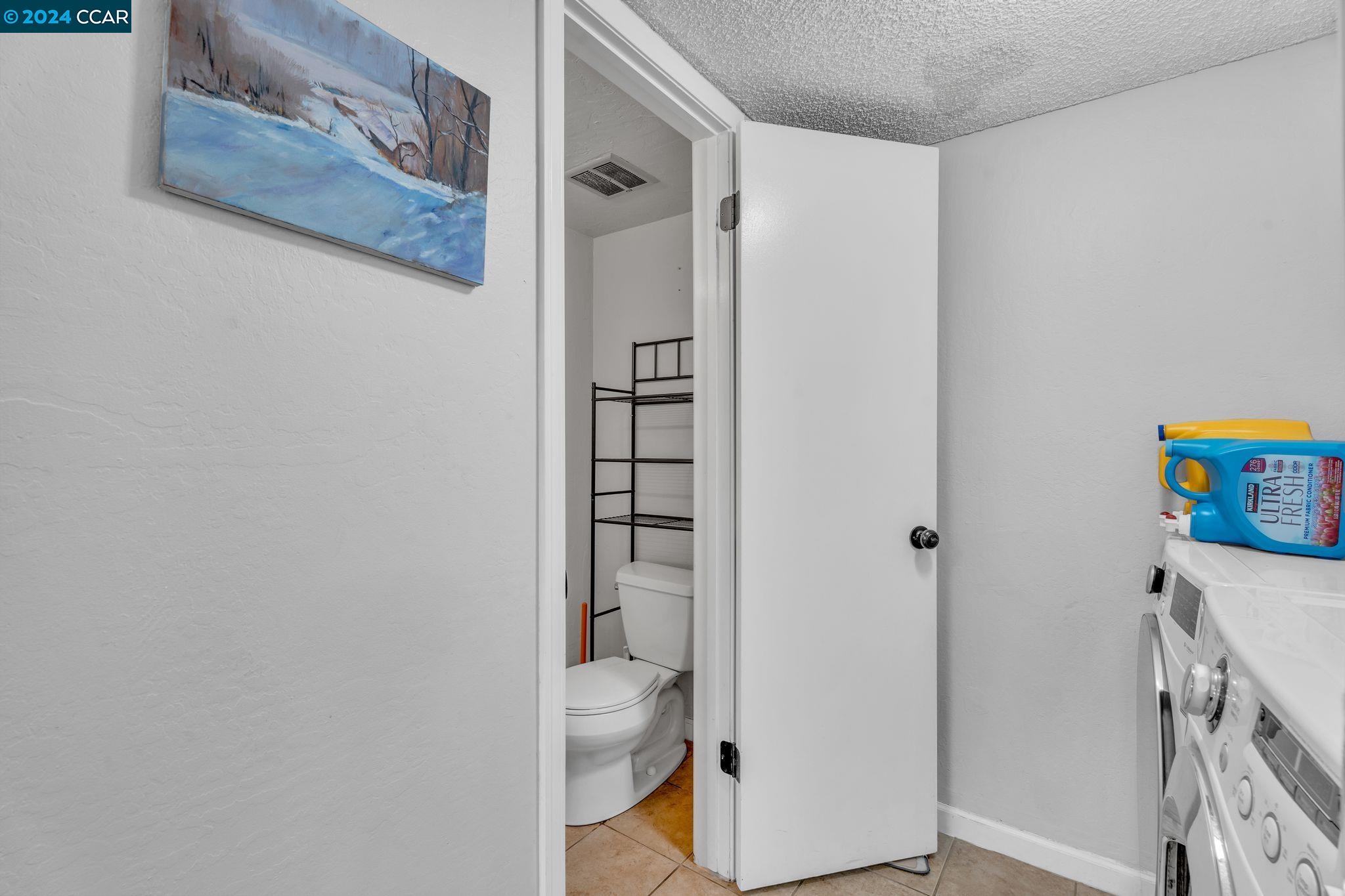 Detail Gallery Image 15 of 32 For 802 Bayside Ct, Novato,  CA 94947 - 3 Beds | 1/1 Baths