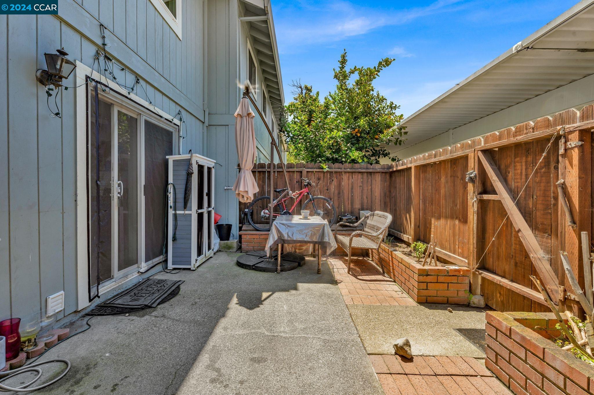 Detail Gallery Image 27 of 32 For 802 Bayside Ct, Novato,  CA 94947 - 3 Beds | 1/1 Baths