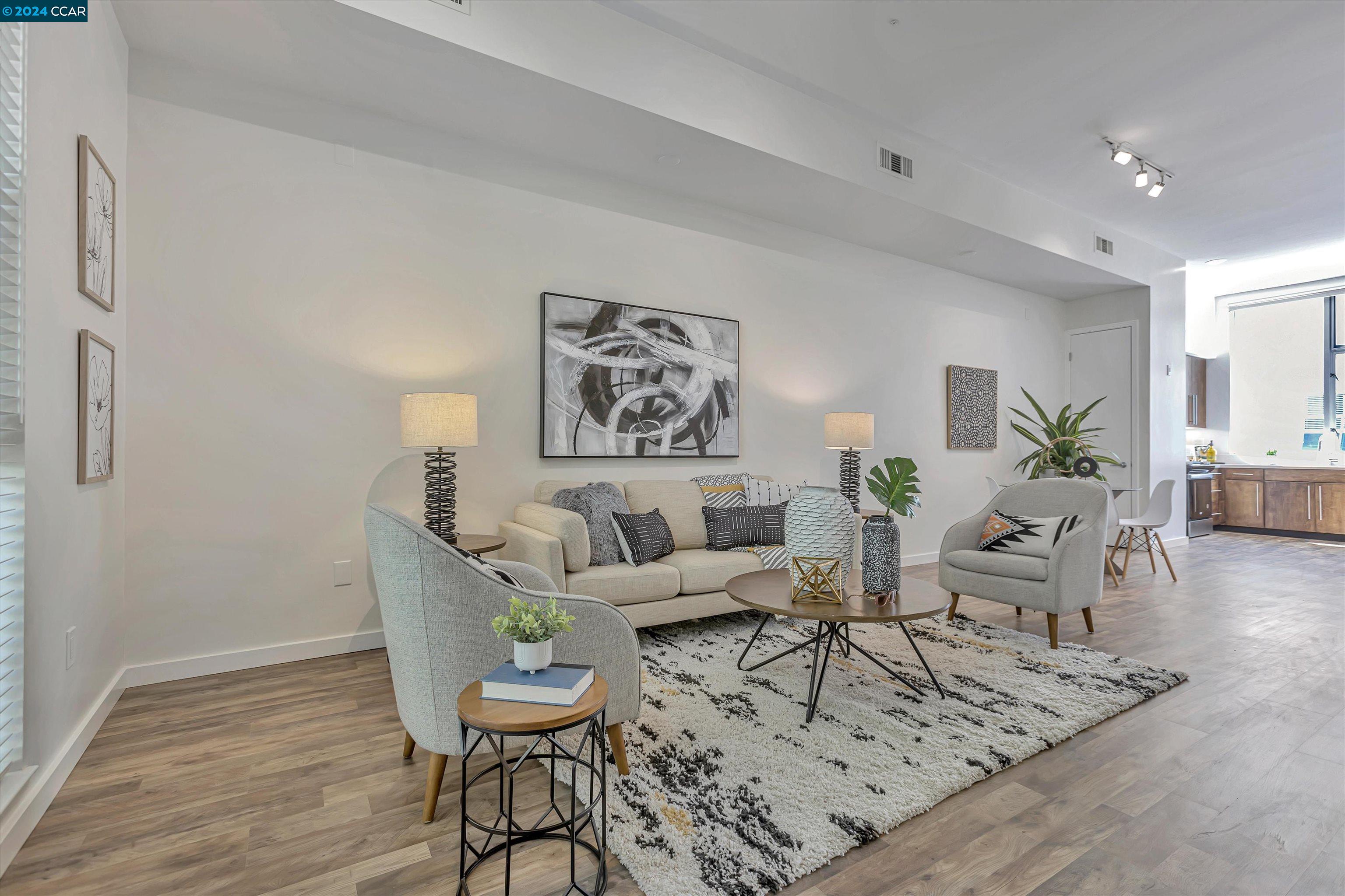 Photo #3: 41057868 Listing 