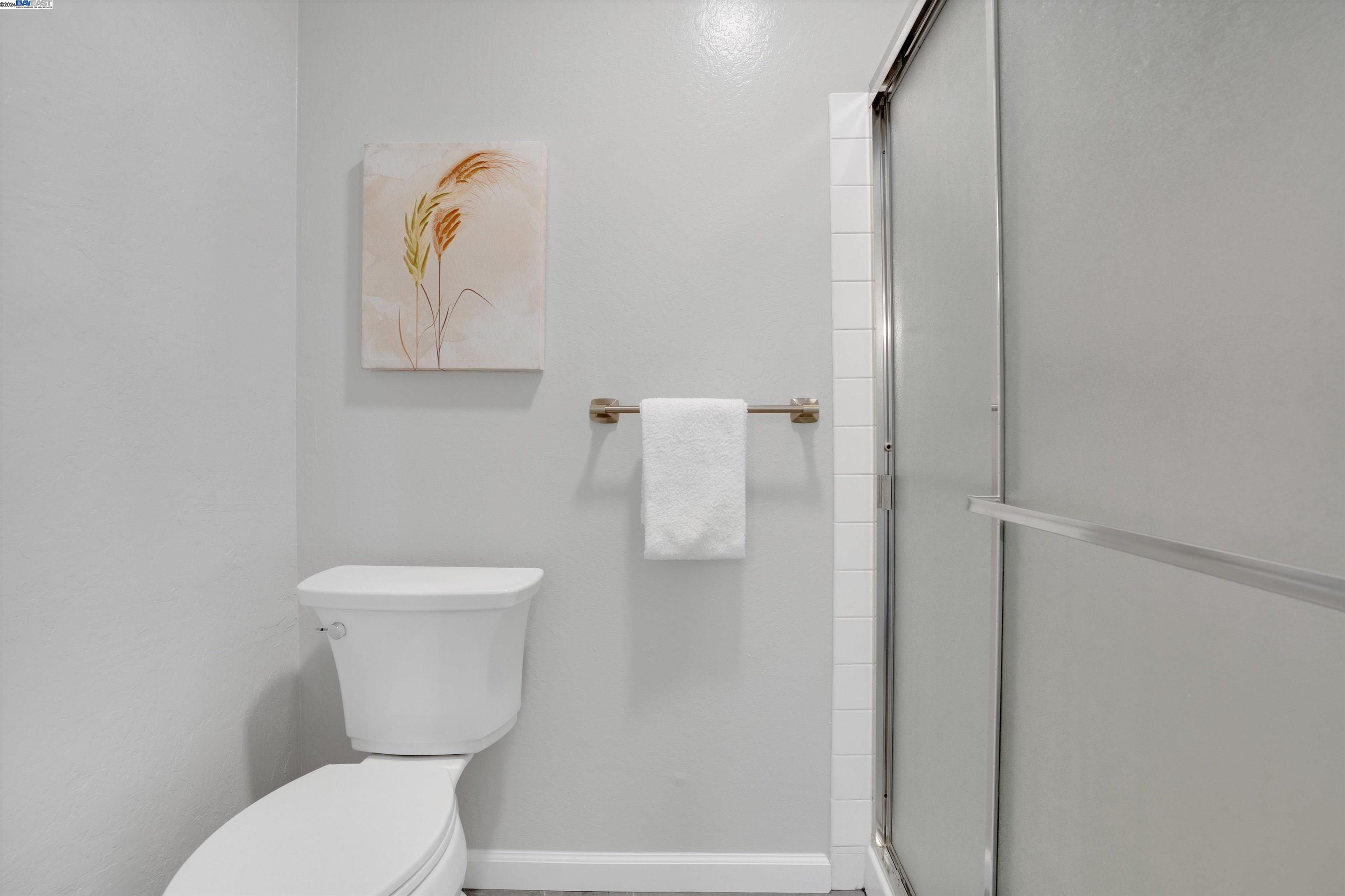 Detail Gallery Image 20 of 28 For 842 Royal Ann Ln, Concord,  CA 94518 - 3 Beds | 2 Baths