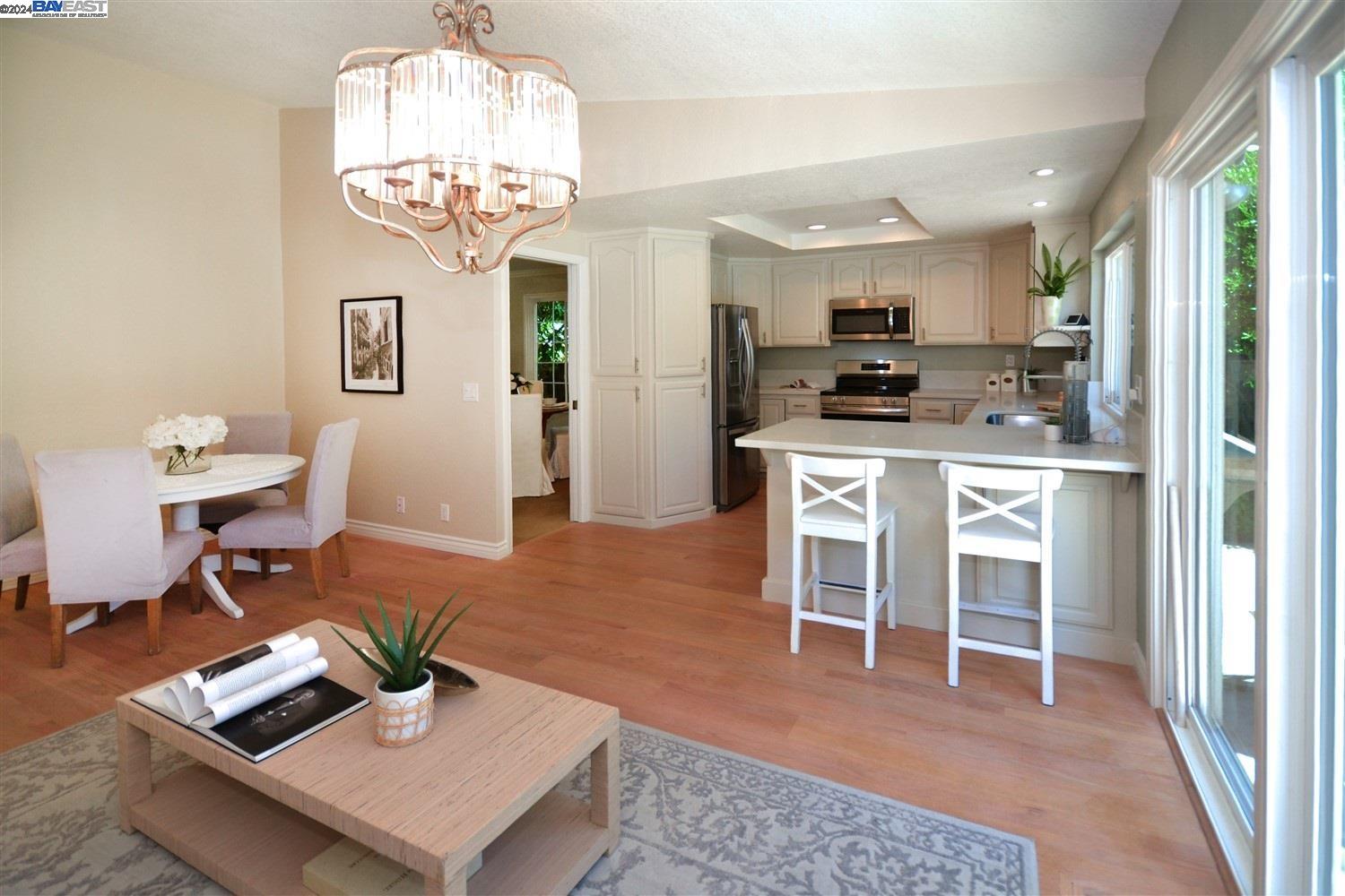 Detail Gallery Image 13 of 32 For 4837 Mohr Ave, Pleasanton,  CA 94566 - 4 Beds | 2 Baths