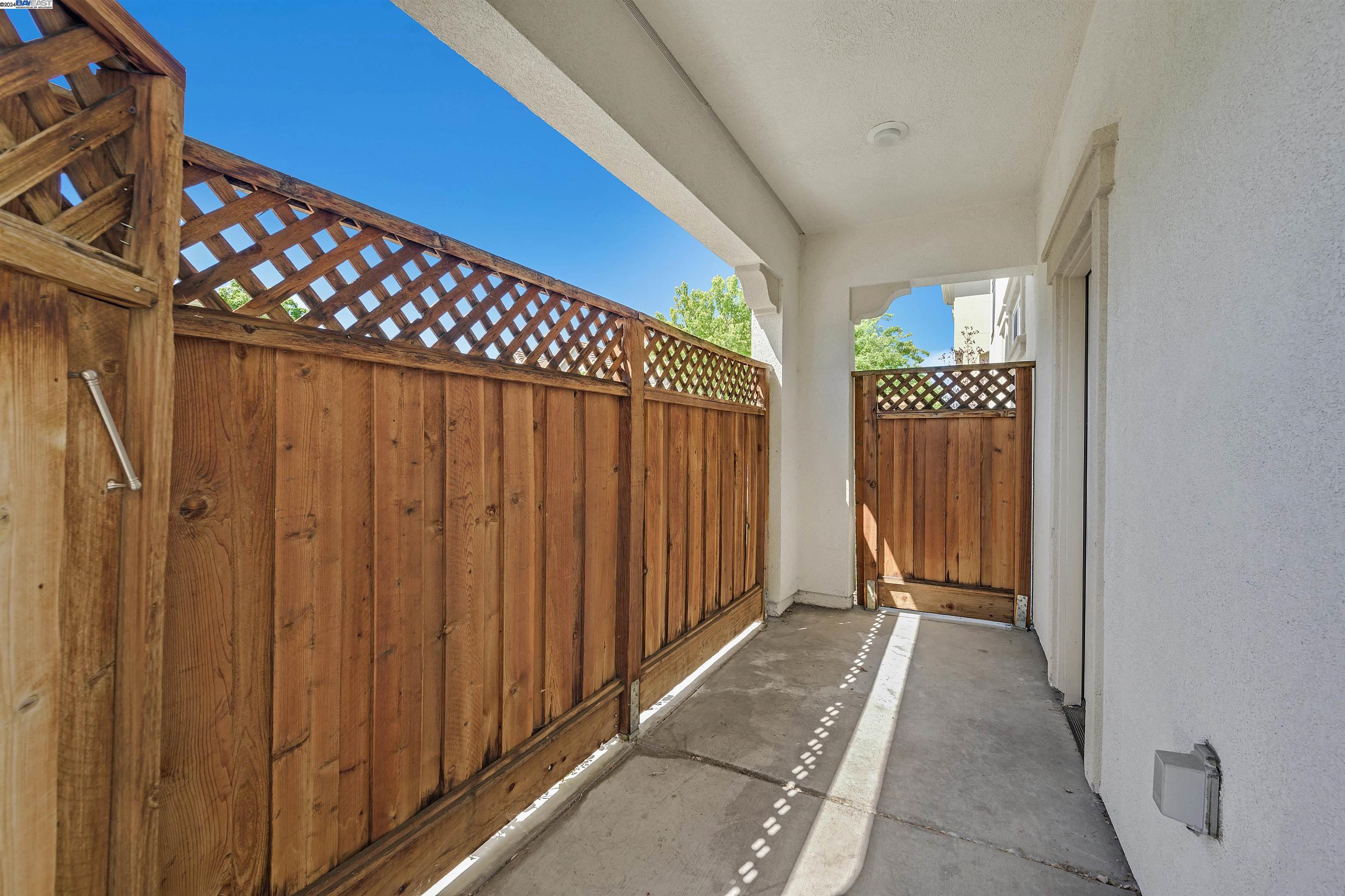210 Selby Ln, Livermore, CA 94551 Listing Photo  32