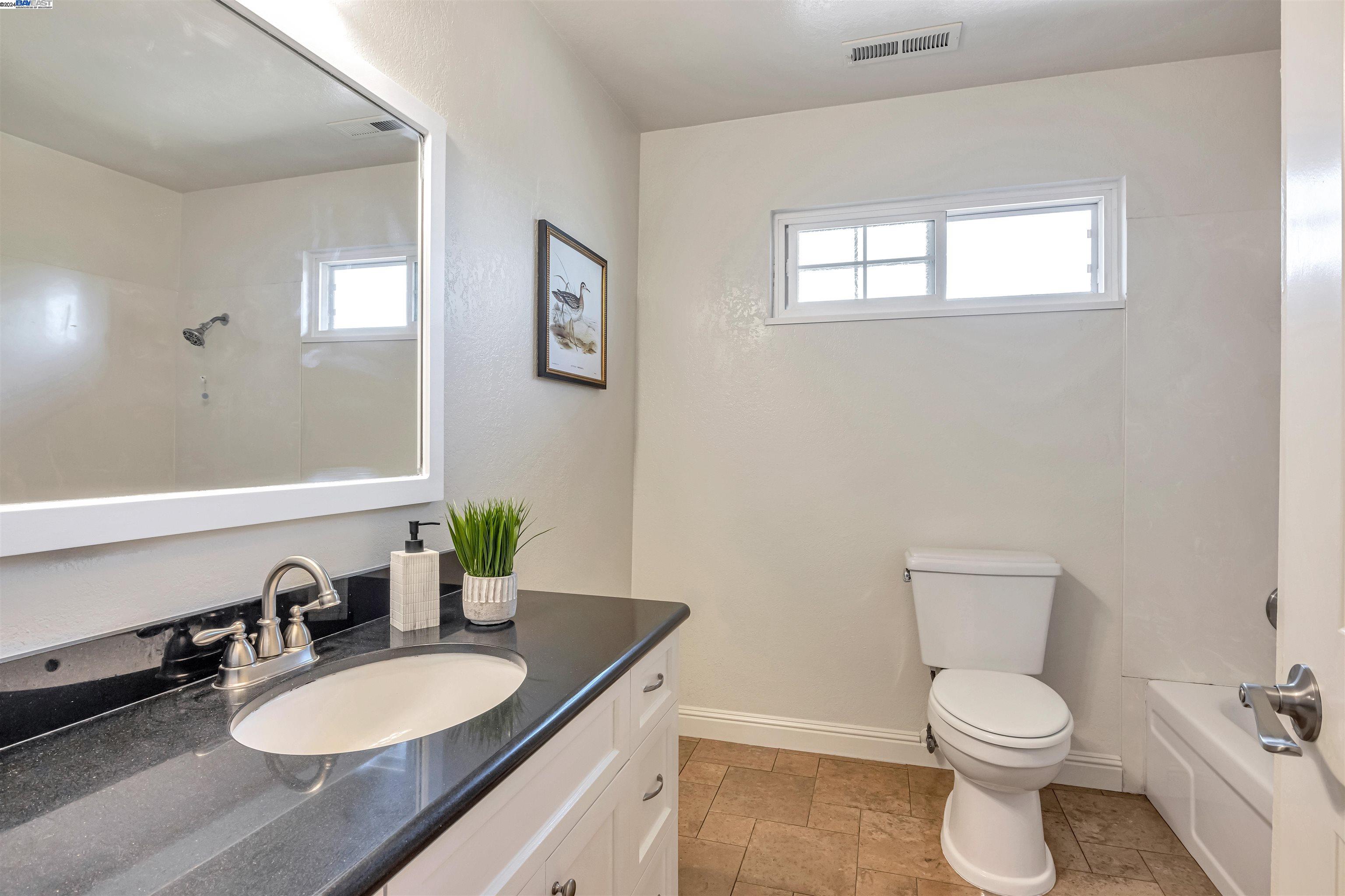 Detail Gallery Image 22 of 27 For 35402 Severn Drive, Newark,  CA 94560 - 4 Beds | 2/1 Baths