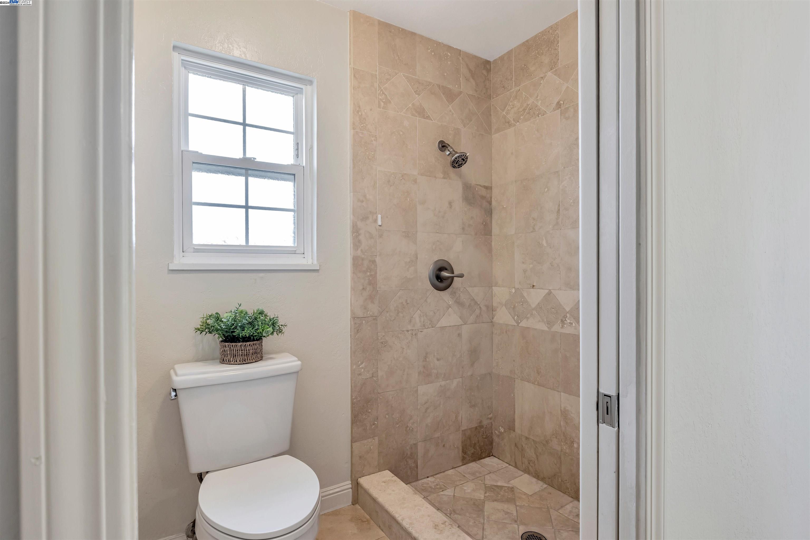 Detail Gallery Image 23 of 27 For 35402 Severn Drive, Newark,  CA 94560 - 4 Beds | 2/1 Baths
