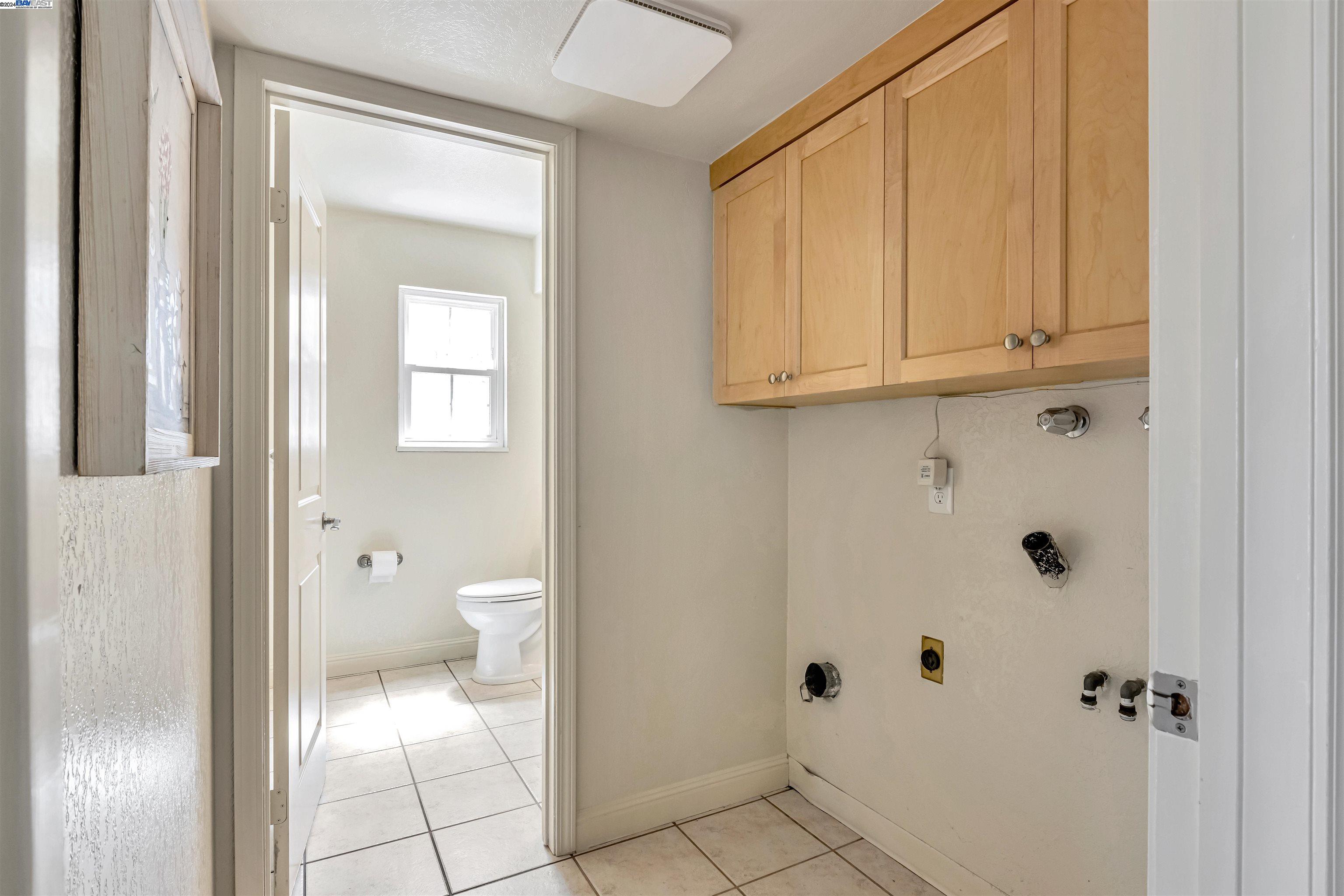 Detail Gallery Image 25 of 27 For 35402 Severn Drive, Newark,  CA 94560 - 4 Beds | 2/1 Baths