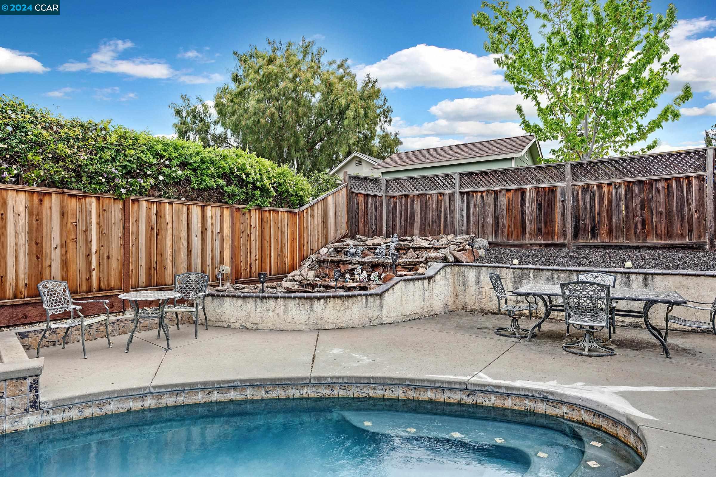Detail Gallery Image 30 of 33 For 2248 Yukon, Concord,  CA 94520 - 3 Beds | 2 Baths