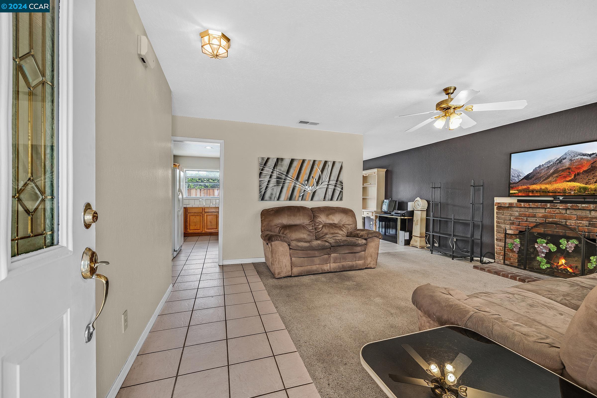 Detail Gallery Image 7 of 33 For 2248 Yukon, Concord,  CA 94520 - 3 Beds | 2 Baths