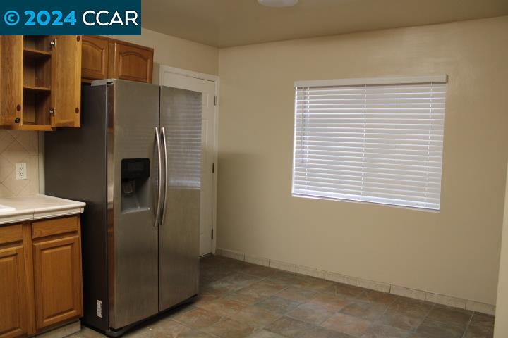 Detail Gallery Image 5 of 13 For 319 21st St #323,  Richmond,  CA 94801 - 2 Beds | 1 Baths