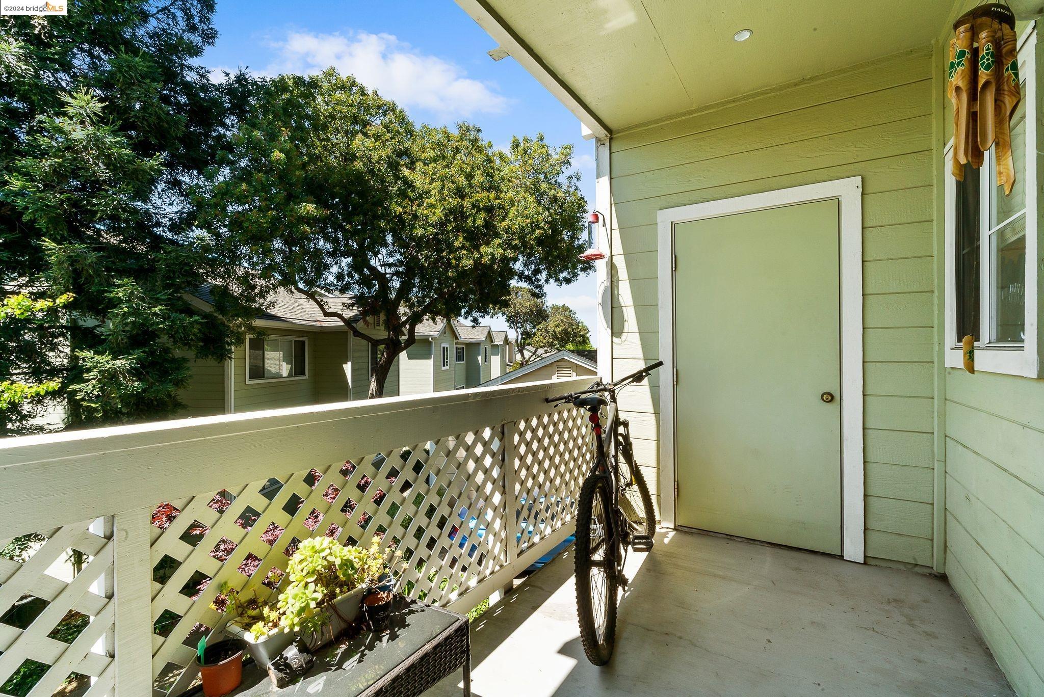 Detail Gallery Image 27 of 42 For 735 Buchanan #119,  Benicia,  CA 94510 - 2 Beds | 2 Baths