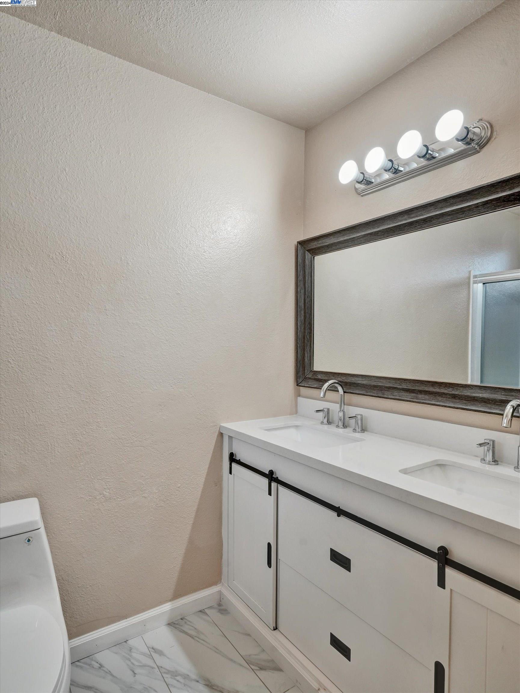 Detail Gallery Image 28 of 39 For 255 Hawthorne Dr, Tracy,  CA 95376 - 4 Beds | 2 Baths