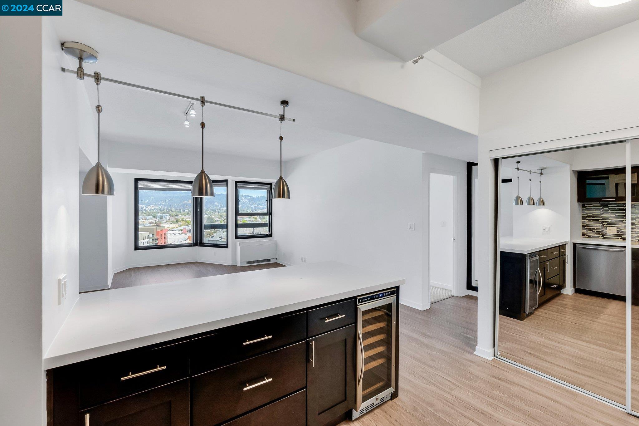 Detail Gallery Image 7 of 26 For 6363 Christie Ave #1425,  Emeryville,  CA 94608 - 1 Beds | 1 Baths