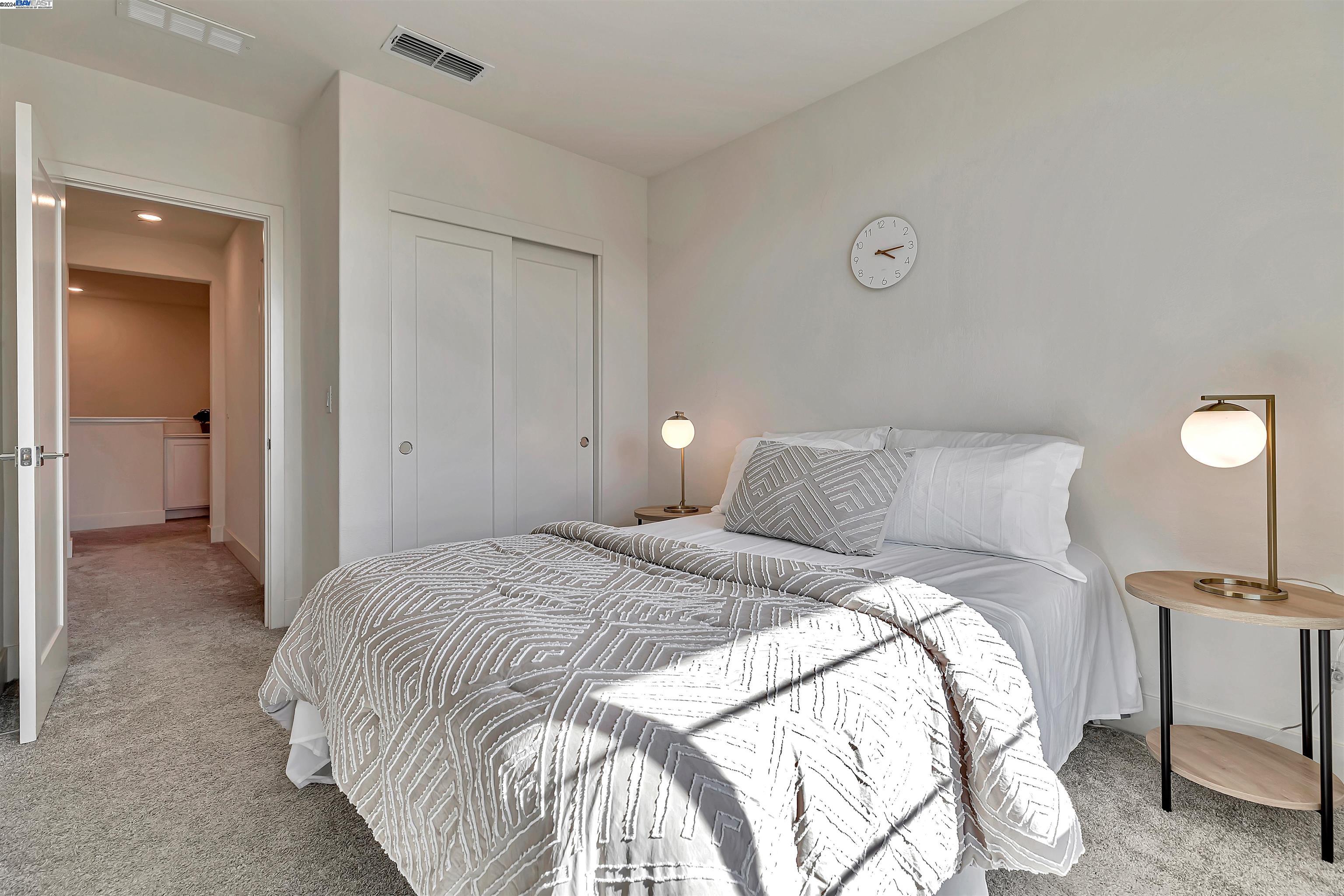 Detail Gallery Image 28 of 47 For 5821 Midnight Pl #G,  Dublin,  CA 94568 - 3 Beds | 2/1 Baths