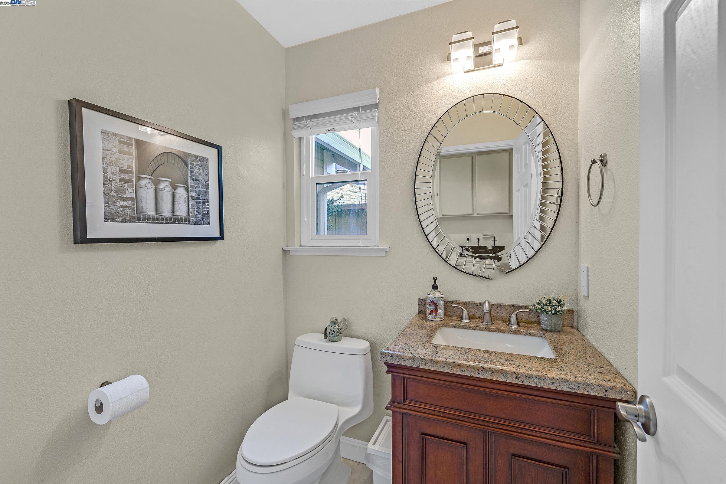 Detail Gallery Image 25 of 45 For 3802 Kamp Dr, Pleasanton,  CA 94588 - 3 Beds | 2/1 Baths
